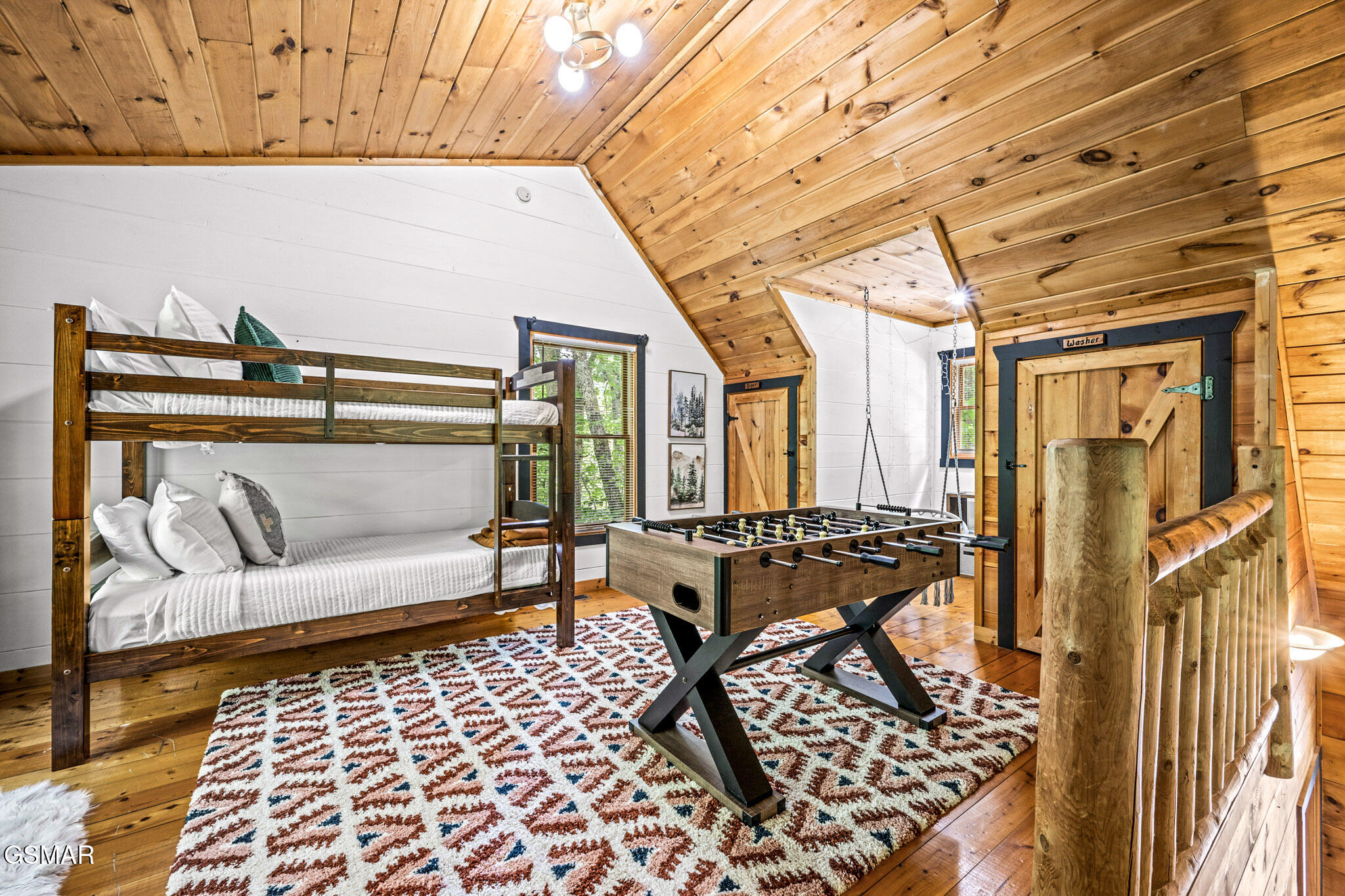 1420 Silver Poplar Lane Sevierville TN 37876