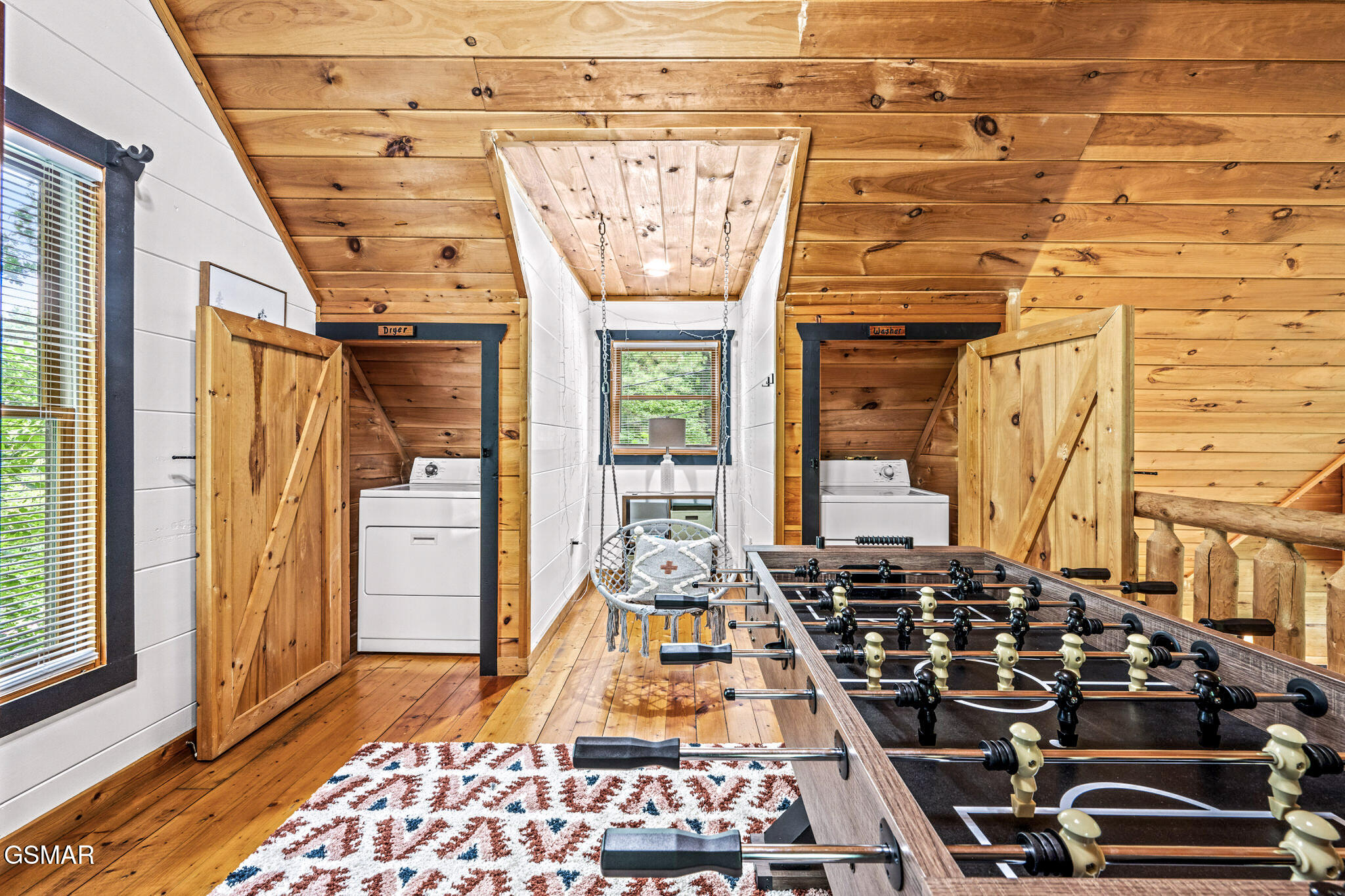1420 Silver Poplar Lane Sevierville TN 37876