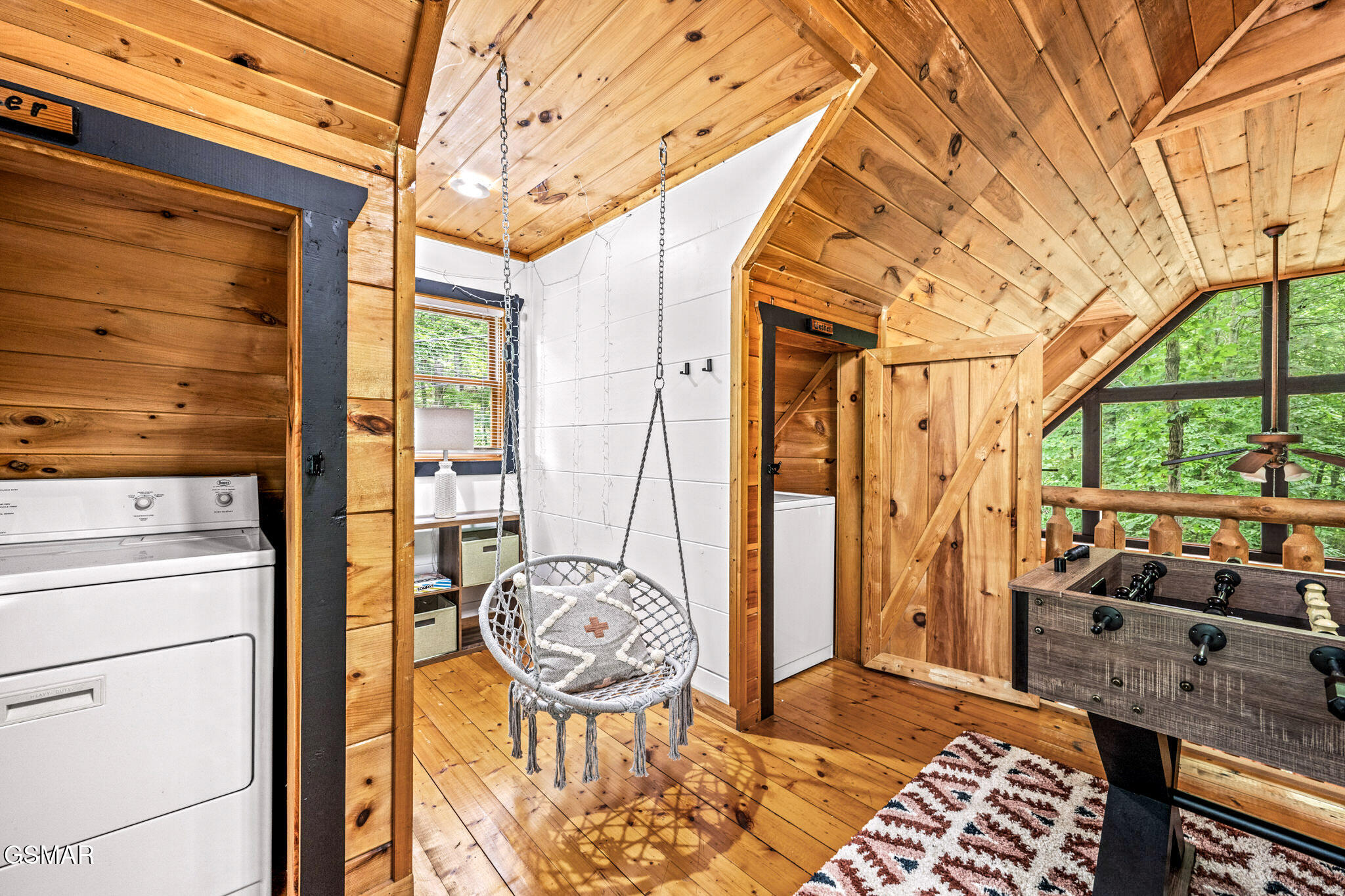 1420 Silver Poplar Lane Sevierville TN 37876