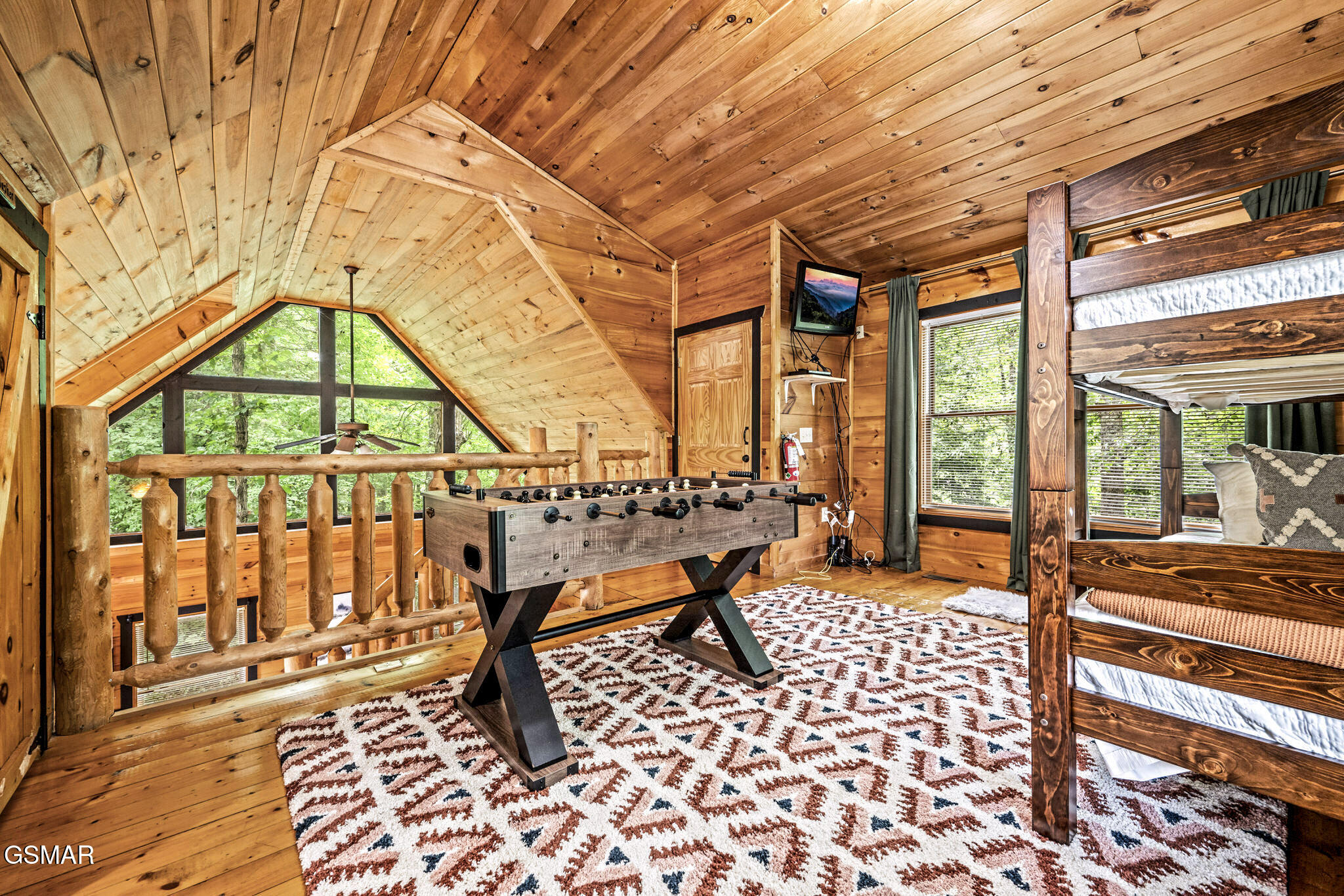 1420 Silver Poplar Lane Sevierville TN 37876