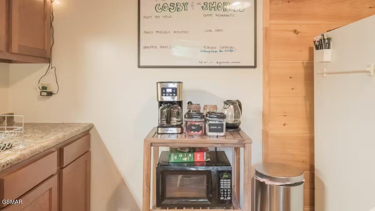 122 Quail Roost Drive Cosby TN 37722