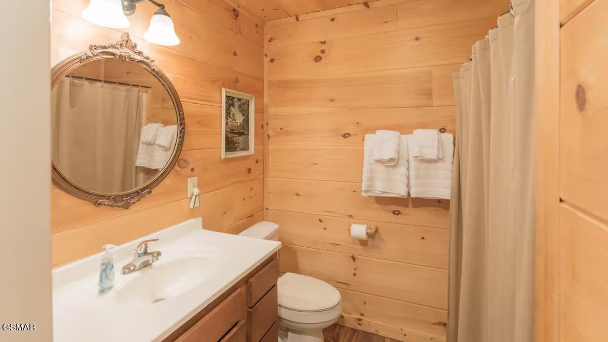 122 Quail Roost Drive Cosby TN 37722