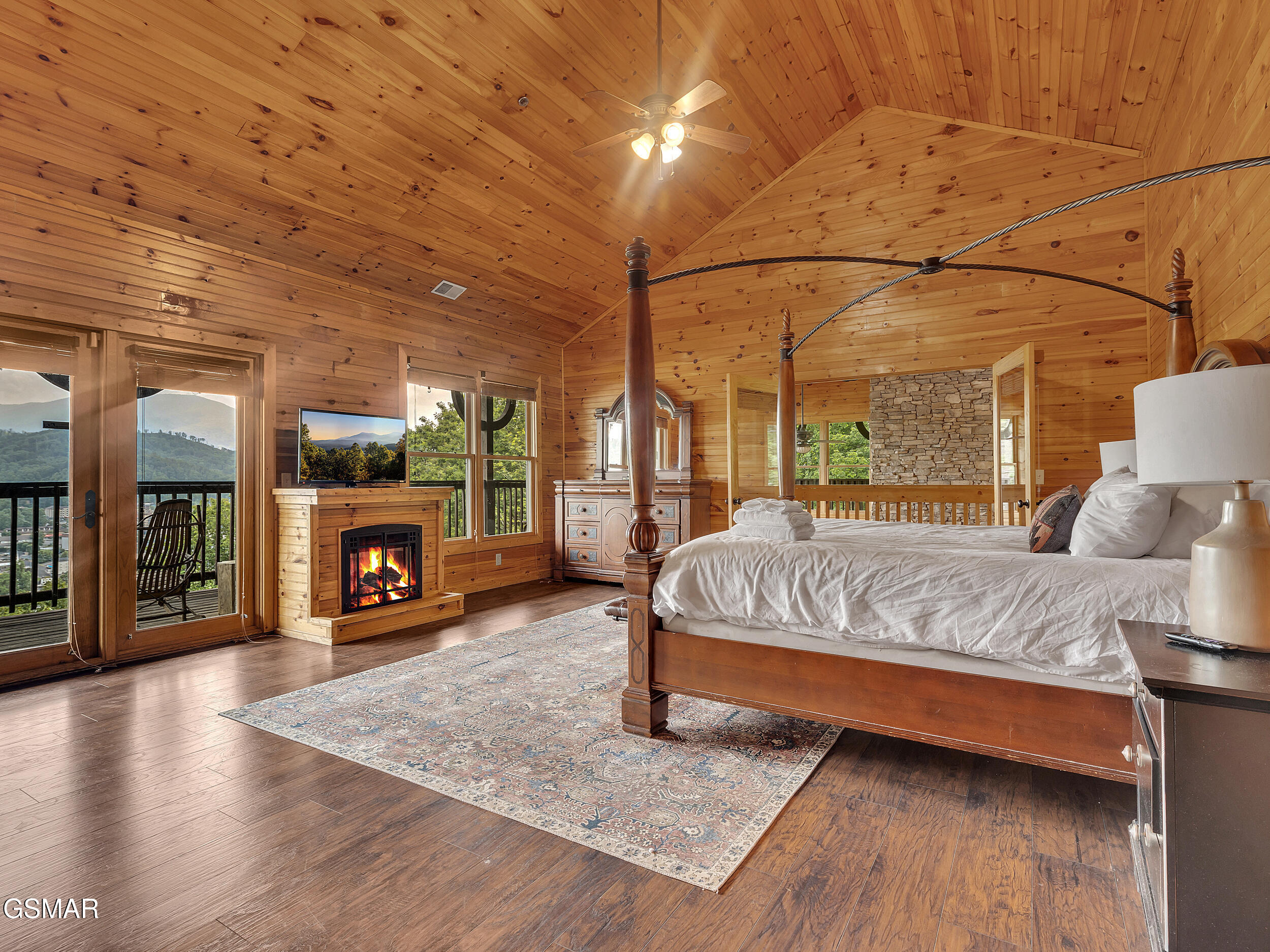 365 Smoky View Road Gatlinburg TN 37738