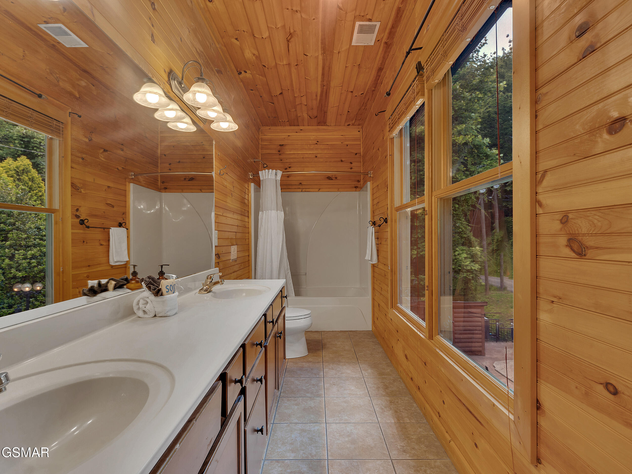365 Smoky View Road Gatlinburg TN 37738