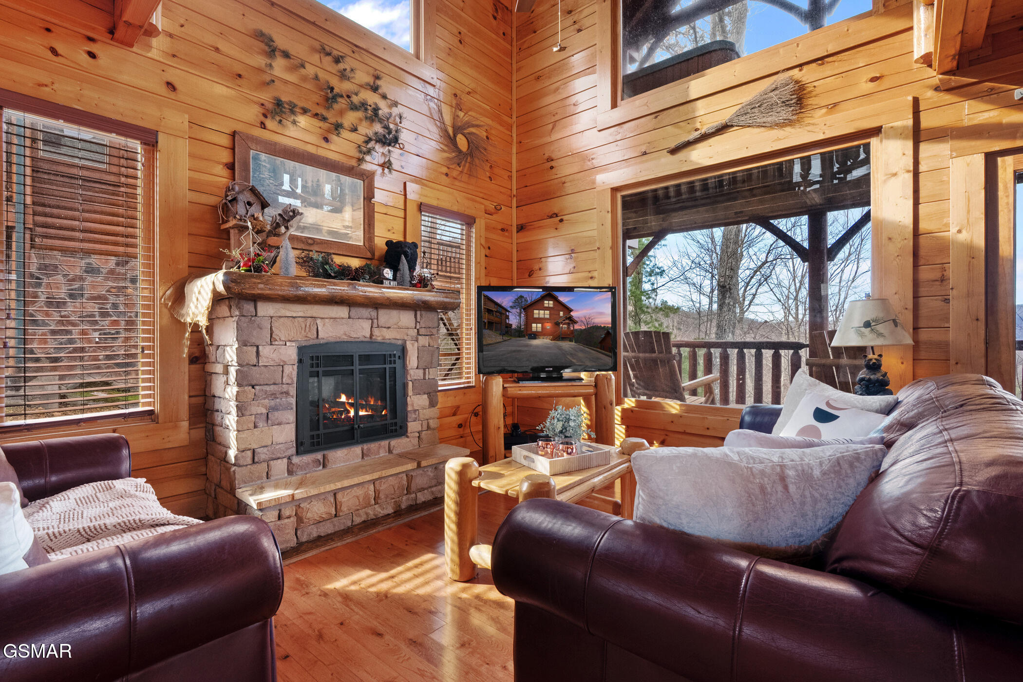 2853 White Oak Ridge Lane Sevierville TN 37862