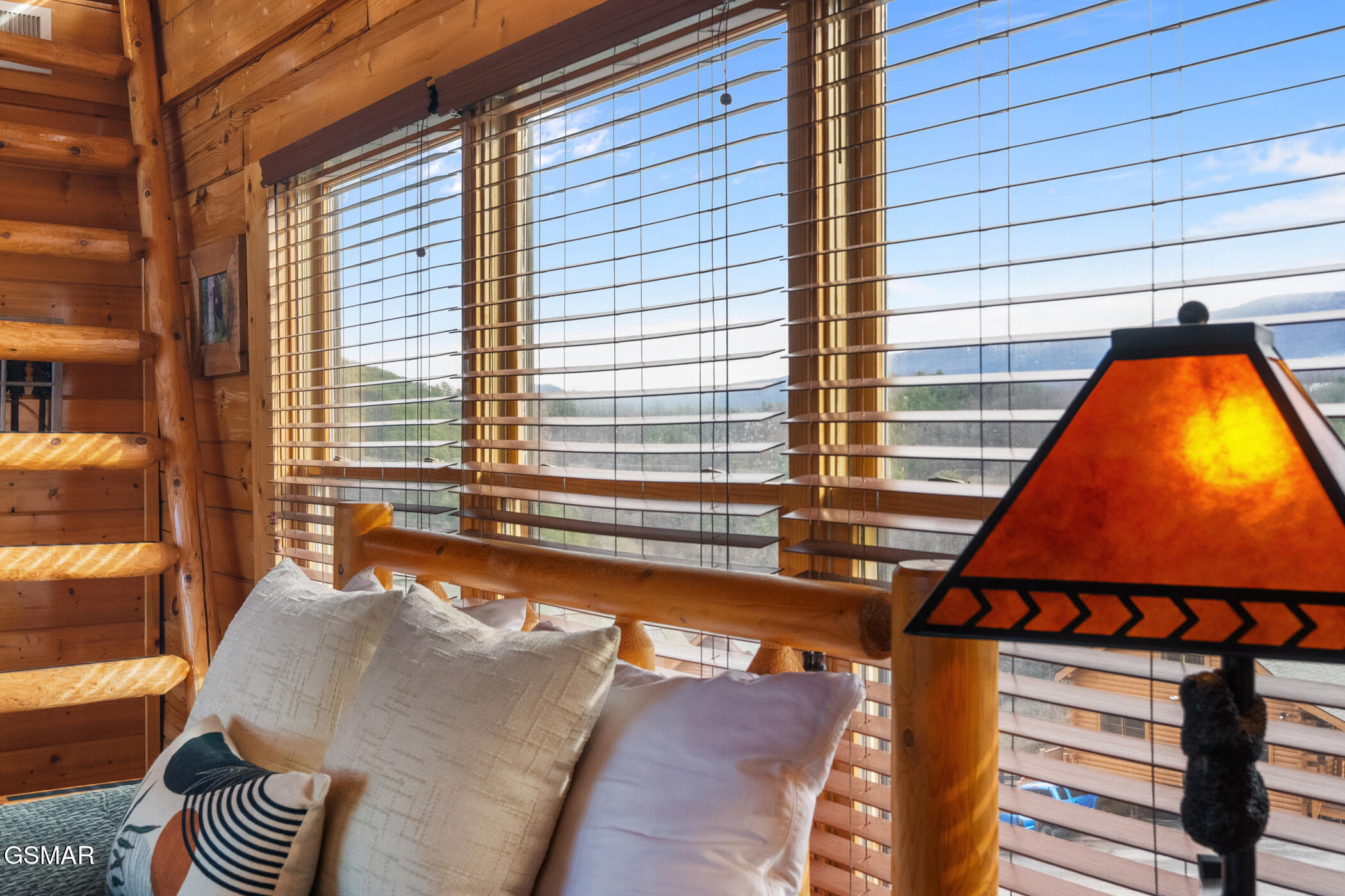 2853 White Oak Ridge Lane Sevierville TN 37862