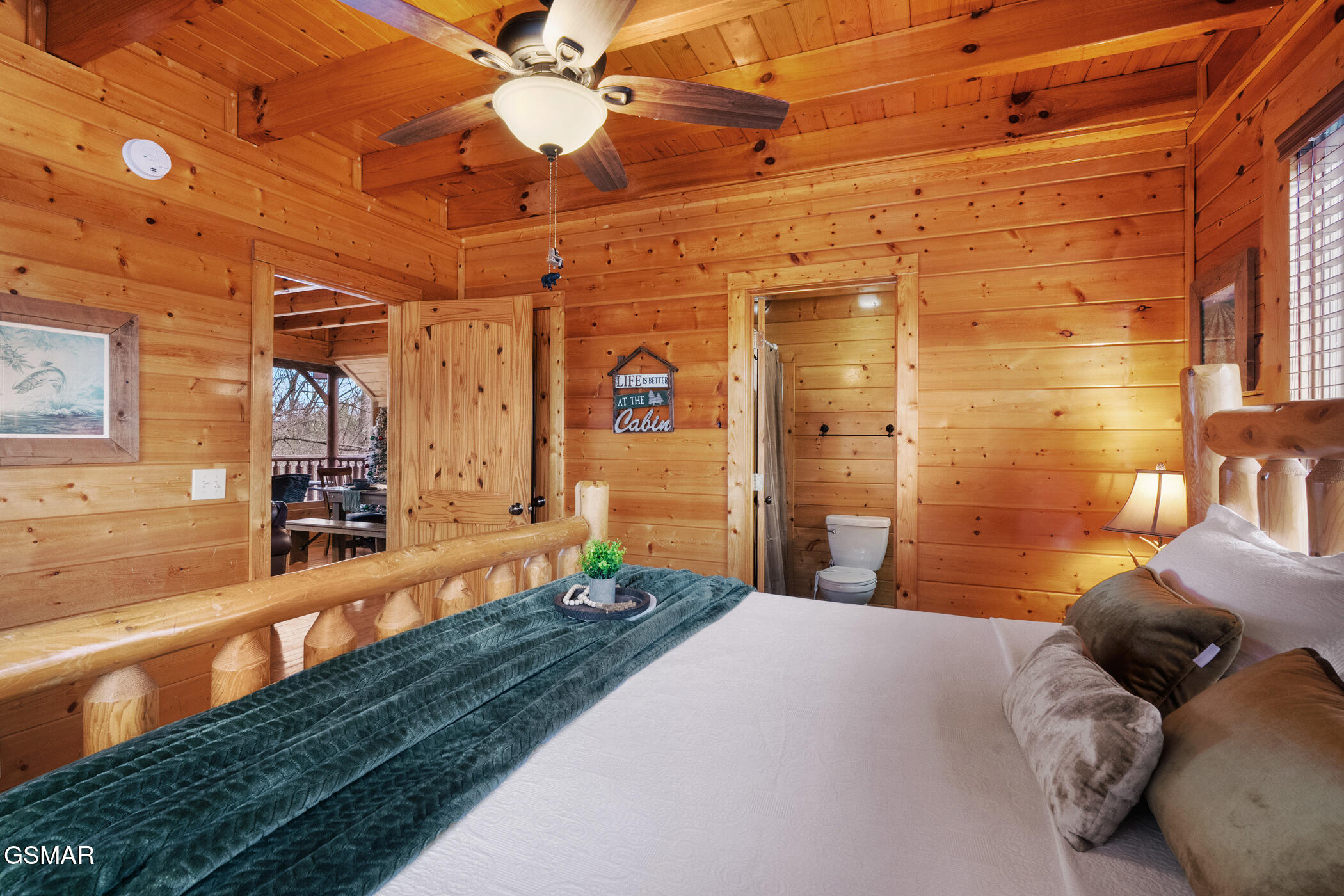 2853 White Oak Ridge Lane Sevierville TN 37862