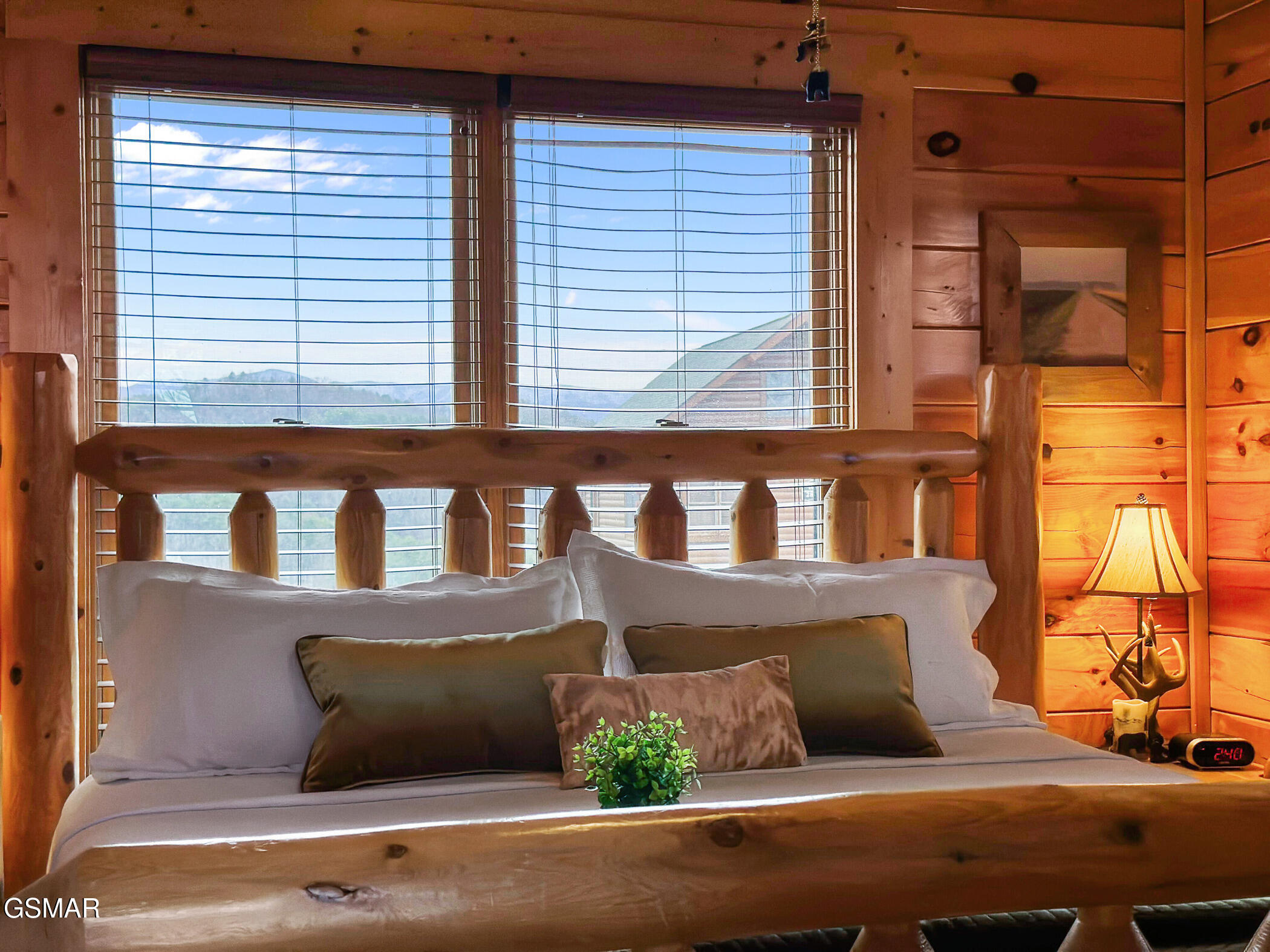 2853 White Oak Ridge Lane Sevierville TN 37862