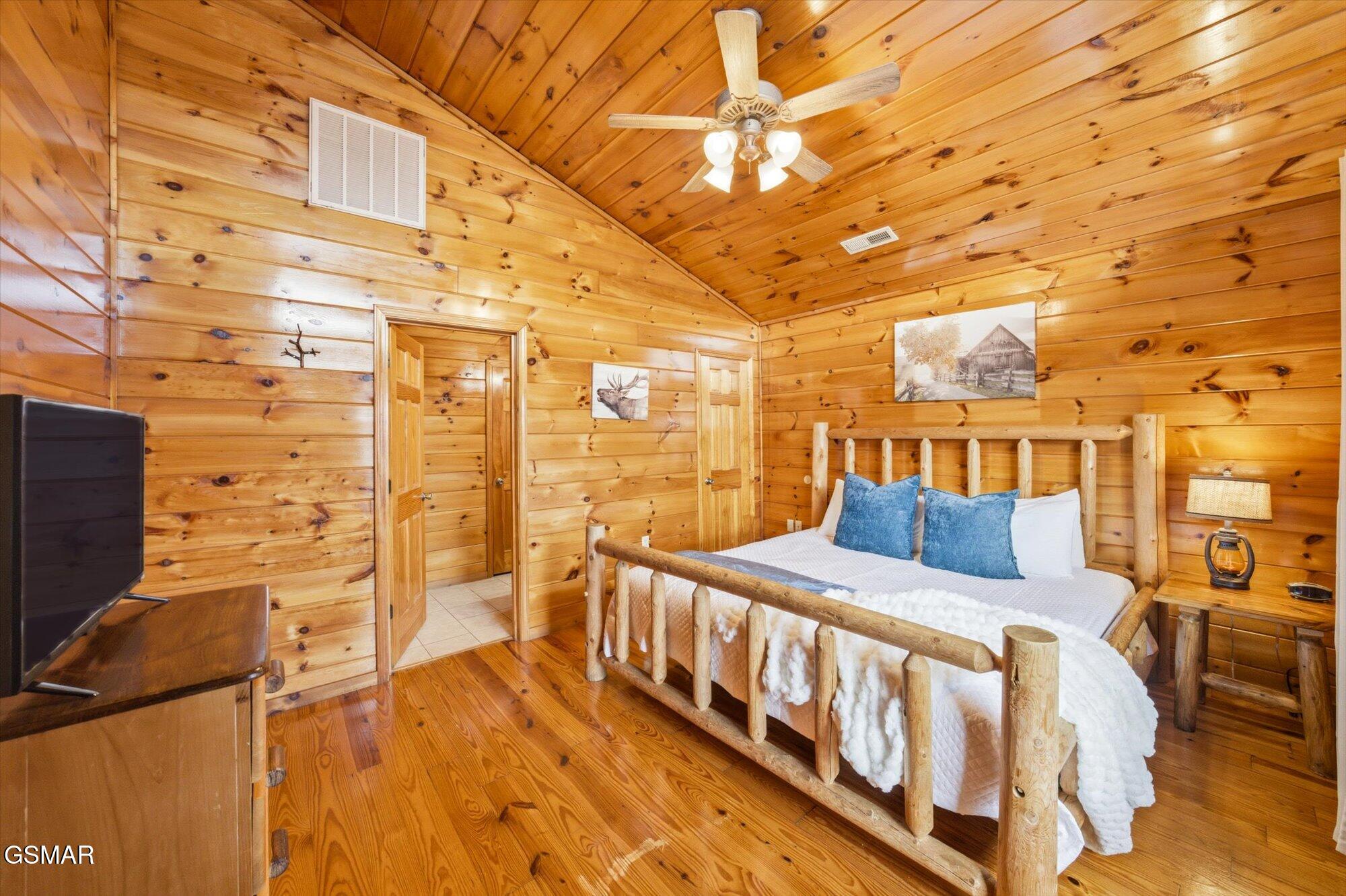 2016 Oakmont Drive Sevierville TN 37876