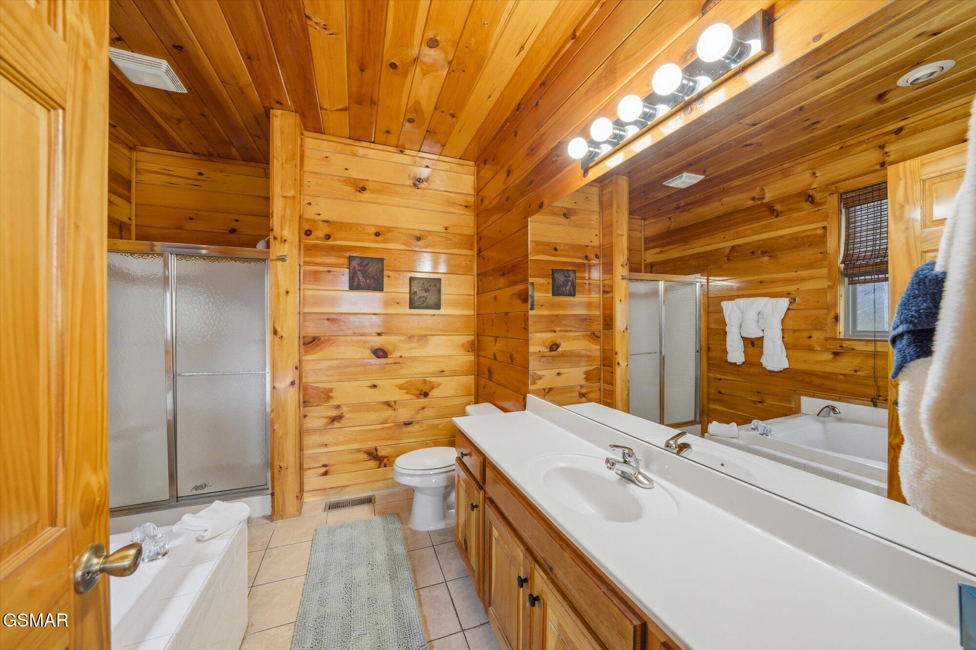 2016 Oakmont Drive Sevierville TN 37876