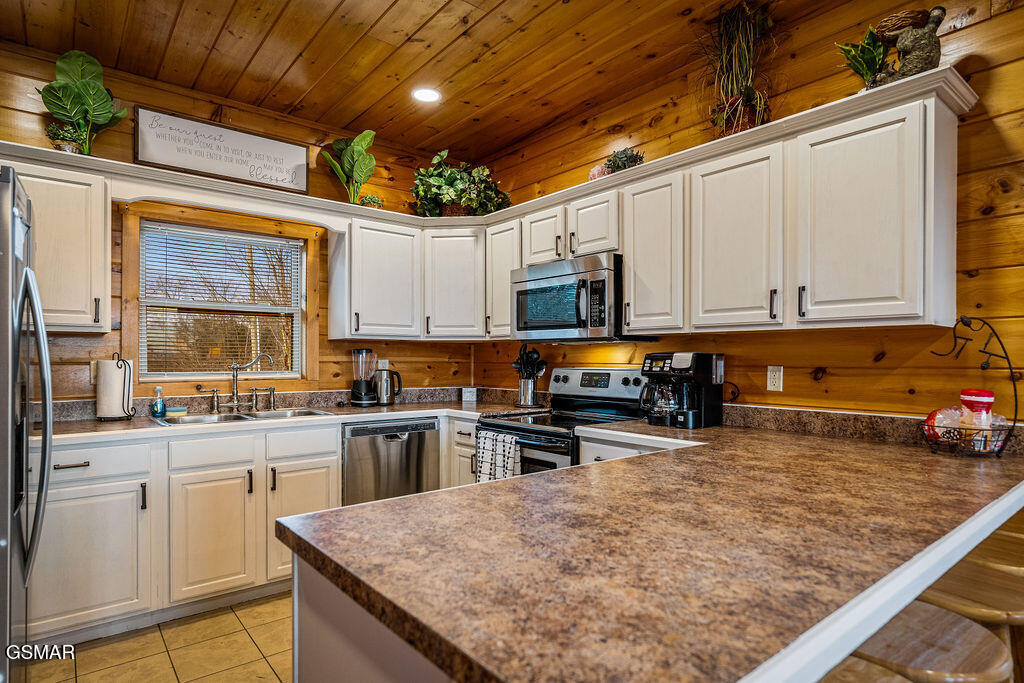 1911 Oakmont Drive Sevierville TN 37876