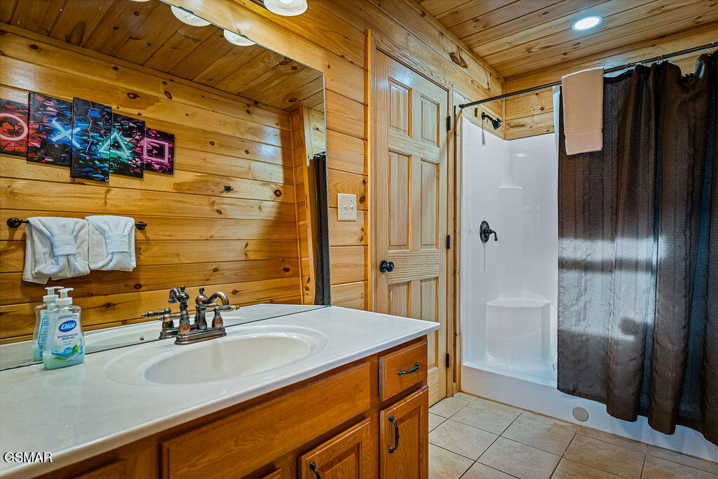 1911 Oakmont Drive Sevierville TN 37876