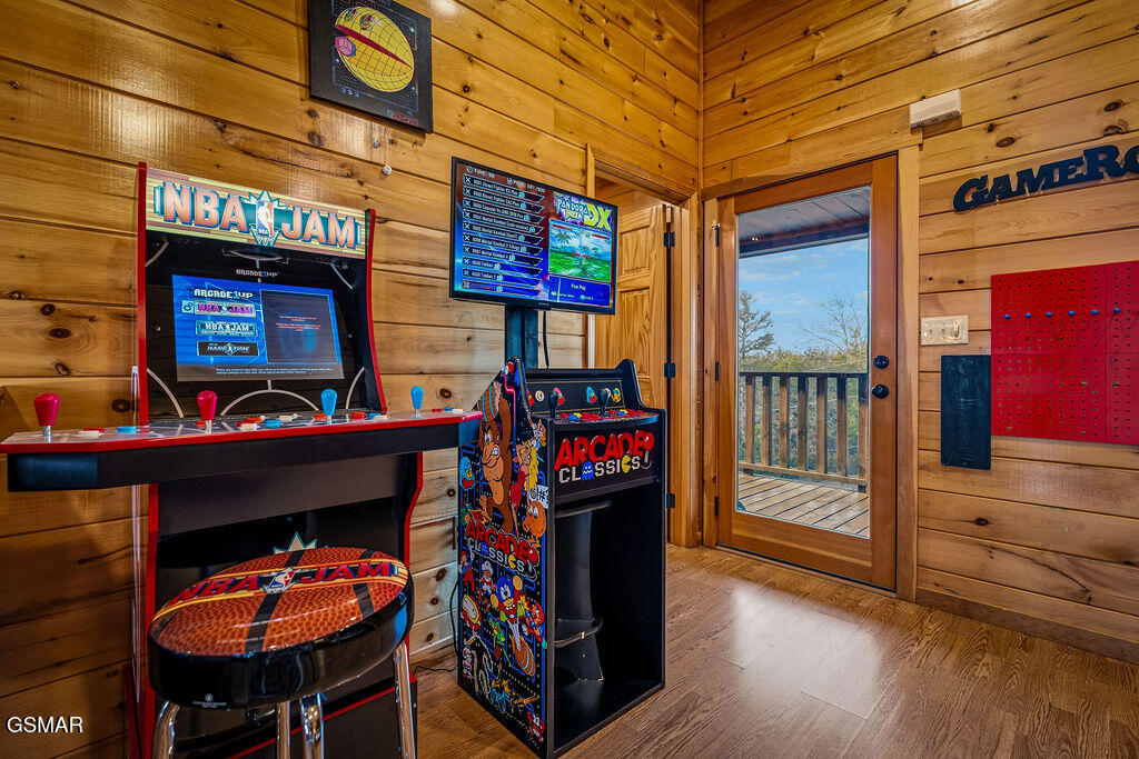 1911 Oakmont Drive Sevierville TN 37876
