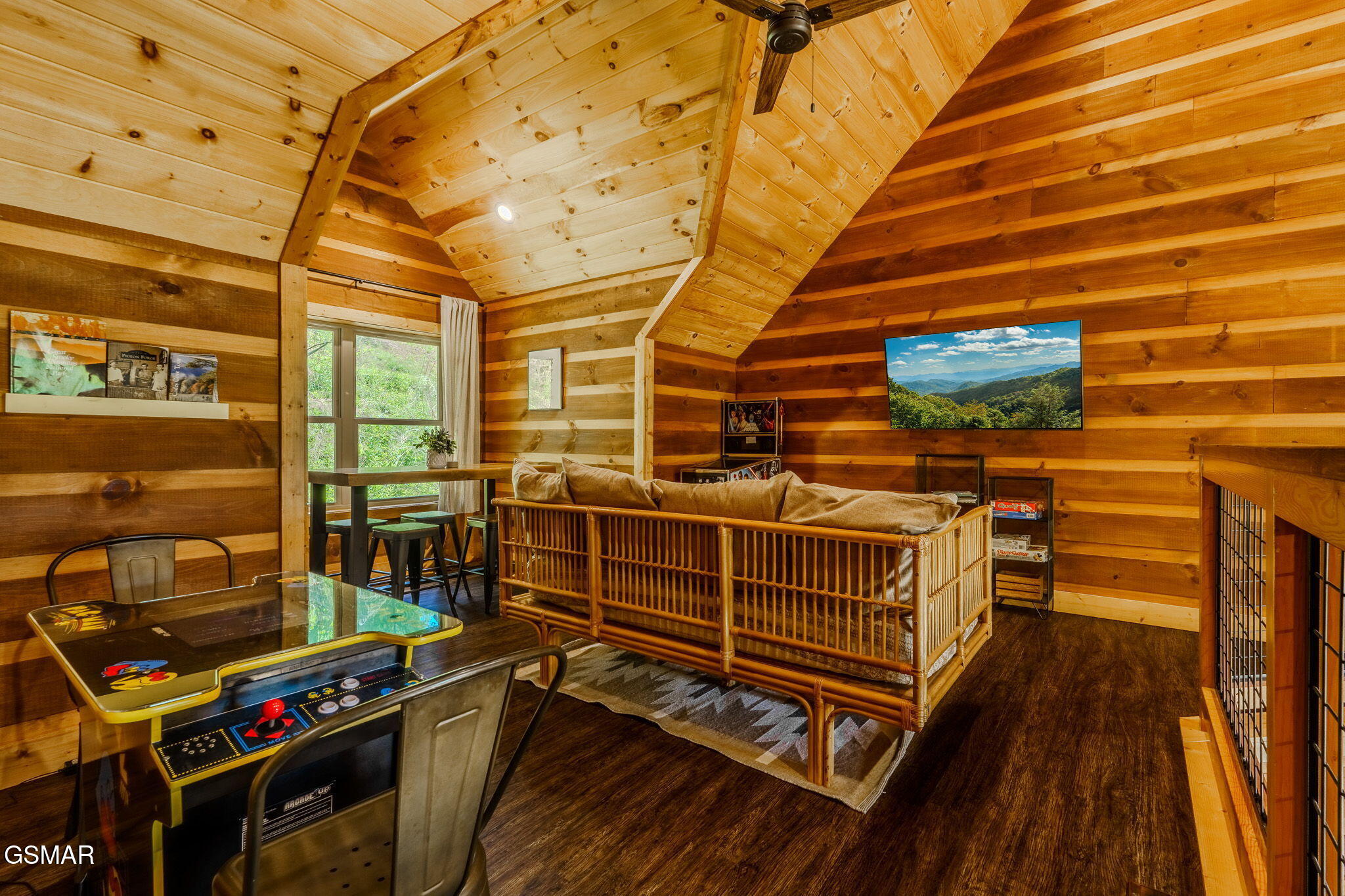 4228 Wears Valley Road Sevierville TN 37862