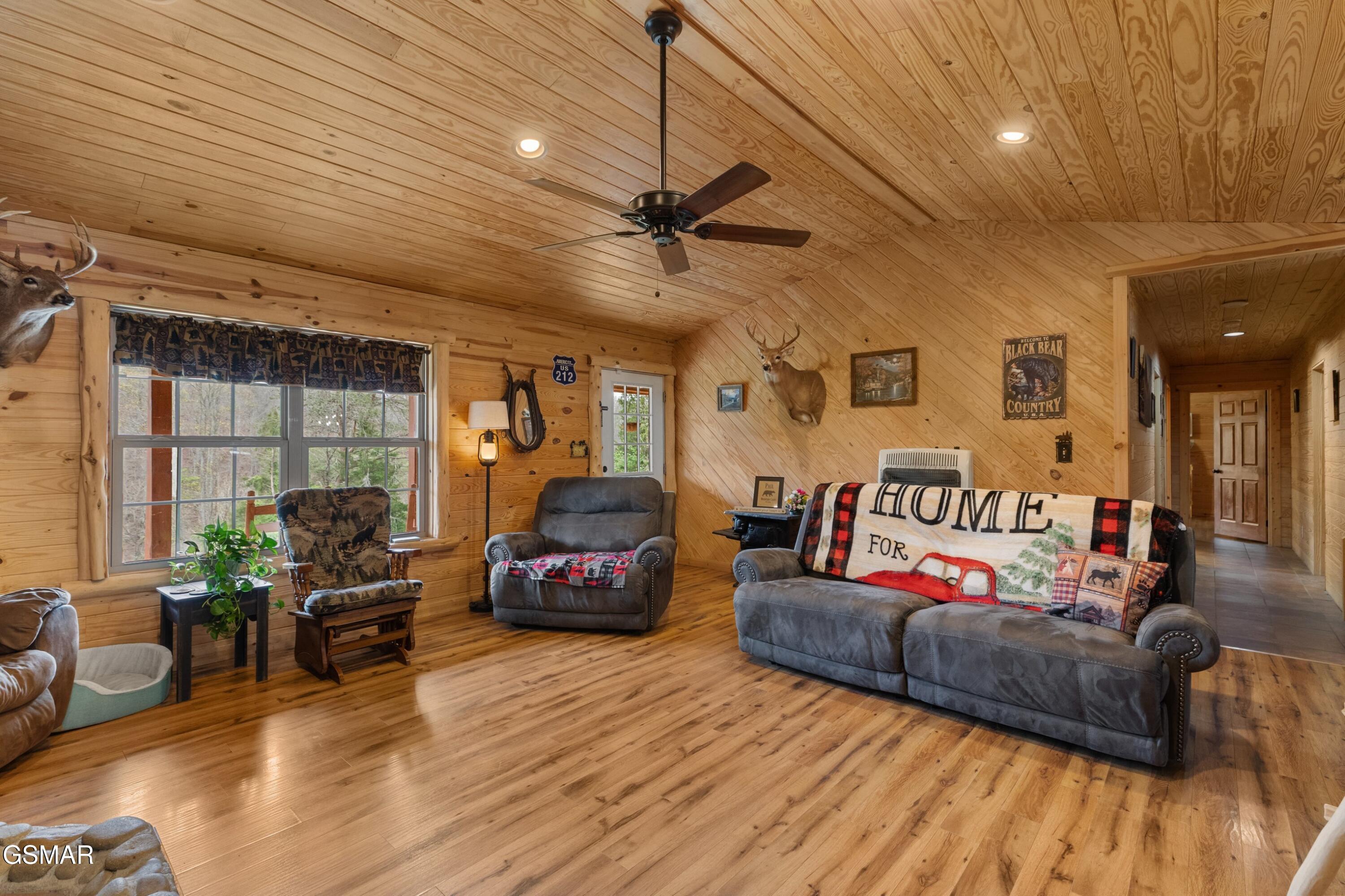 2357 Hall Road Dandridge TN 37725