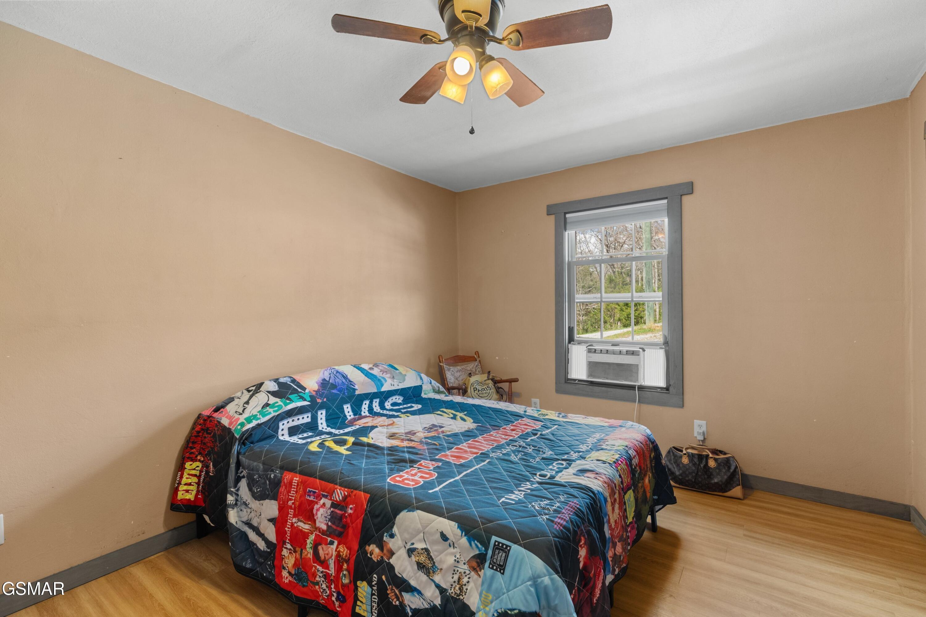 2357 Hall Road Dandridge TN 37725