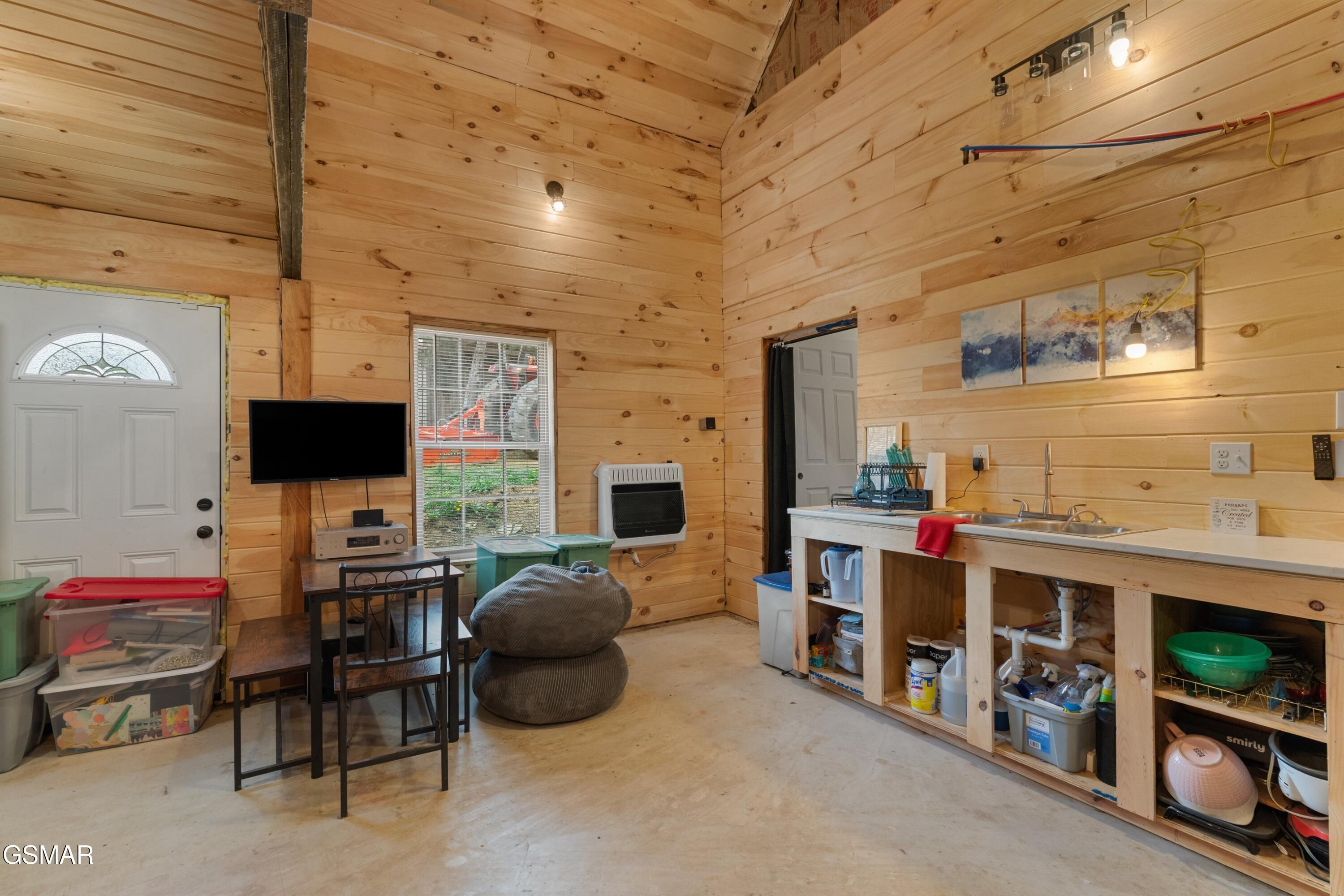 2357 Hall Road Dandridge TN 37725