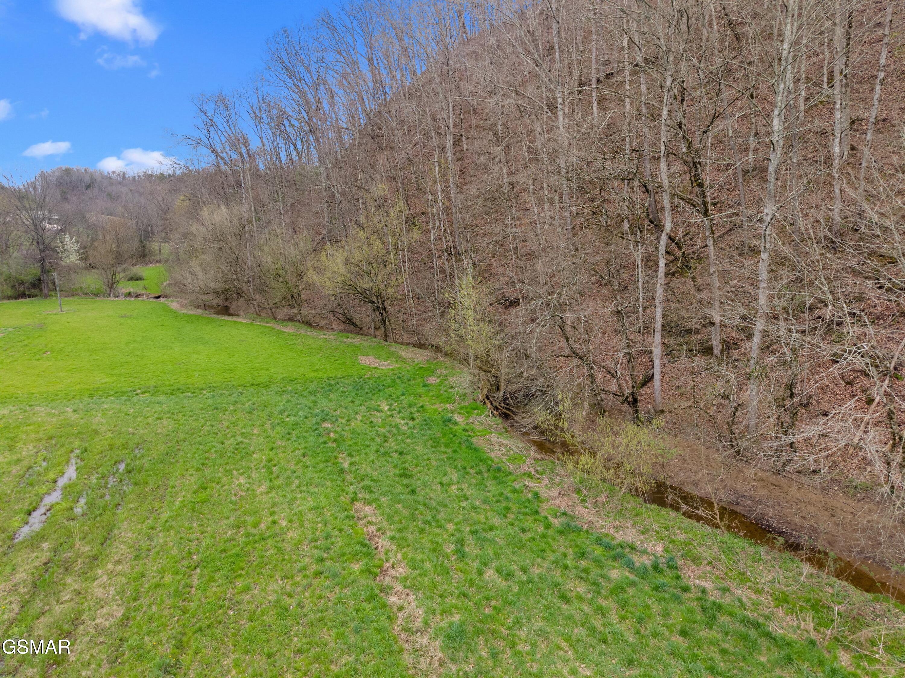 2357 Hall Road Dandridge TN 37725