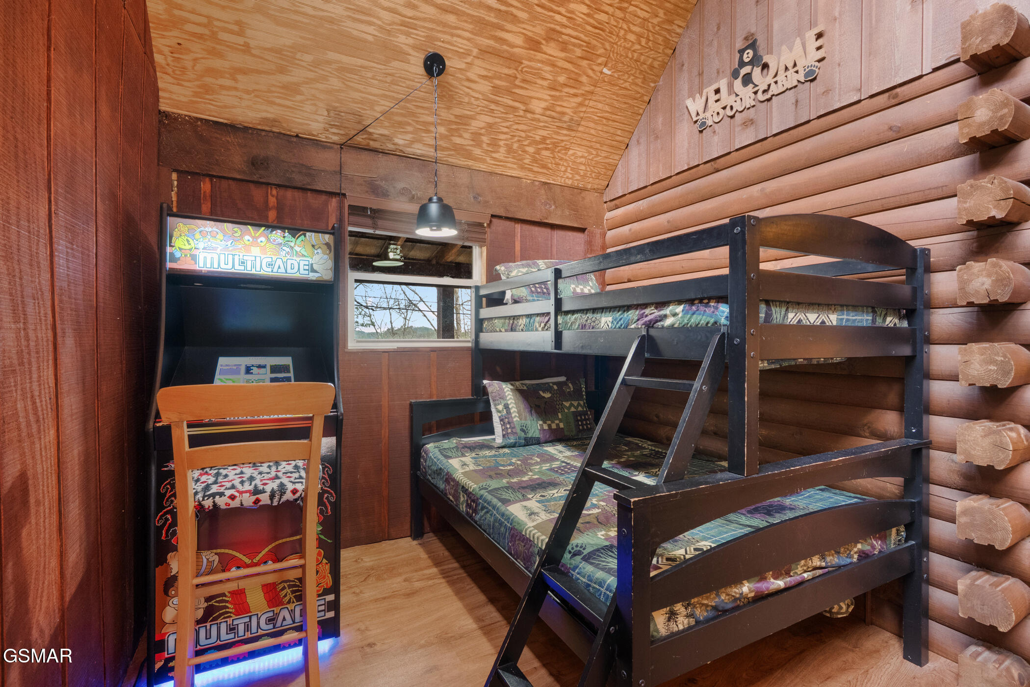 1518 Ridgecrest Drive Sevierville TN 37876