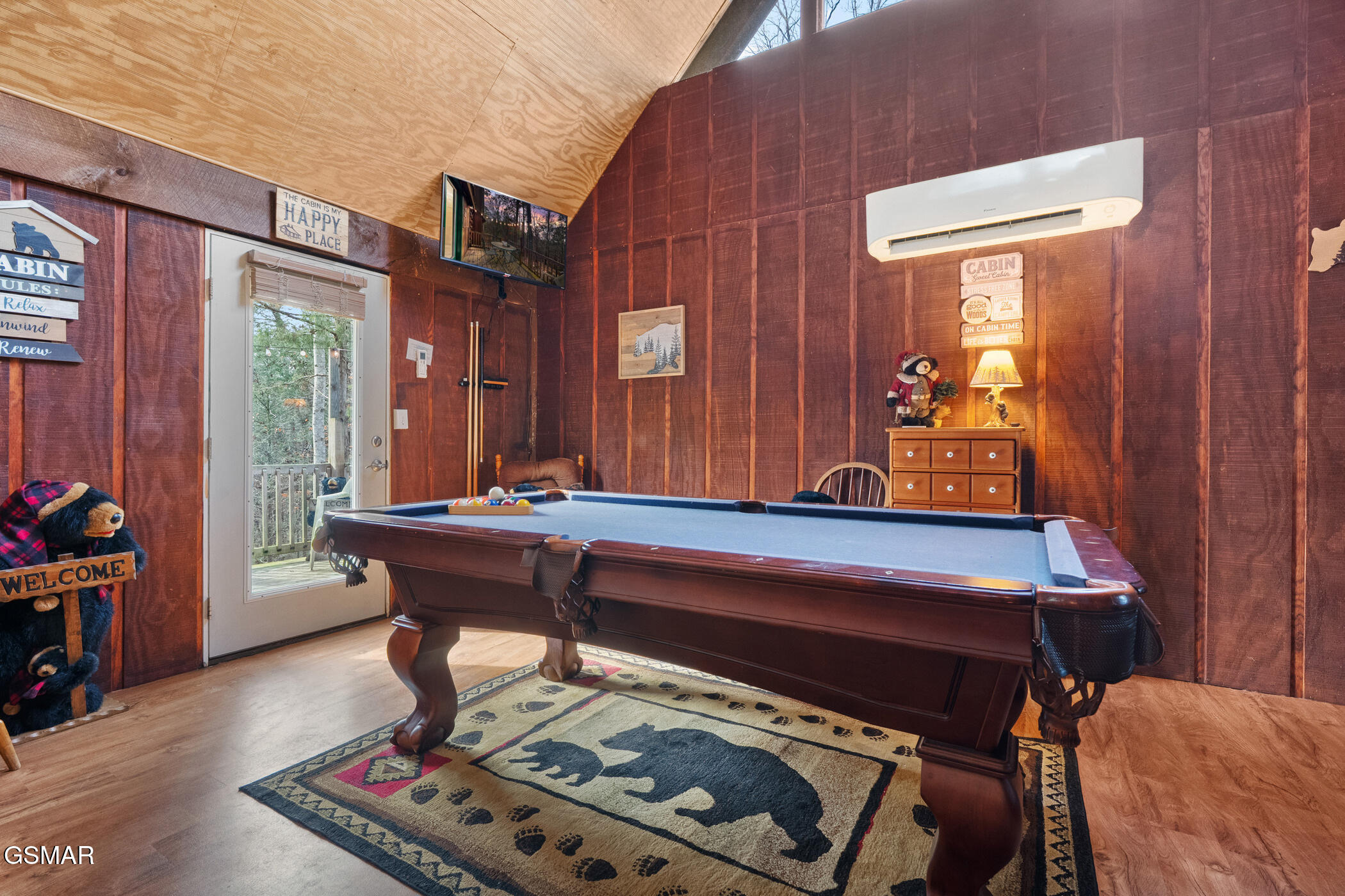 1518 Ridgecrest Drive Sevierville TN 37876