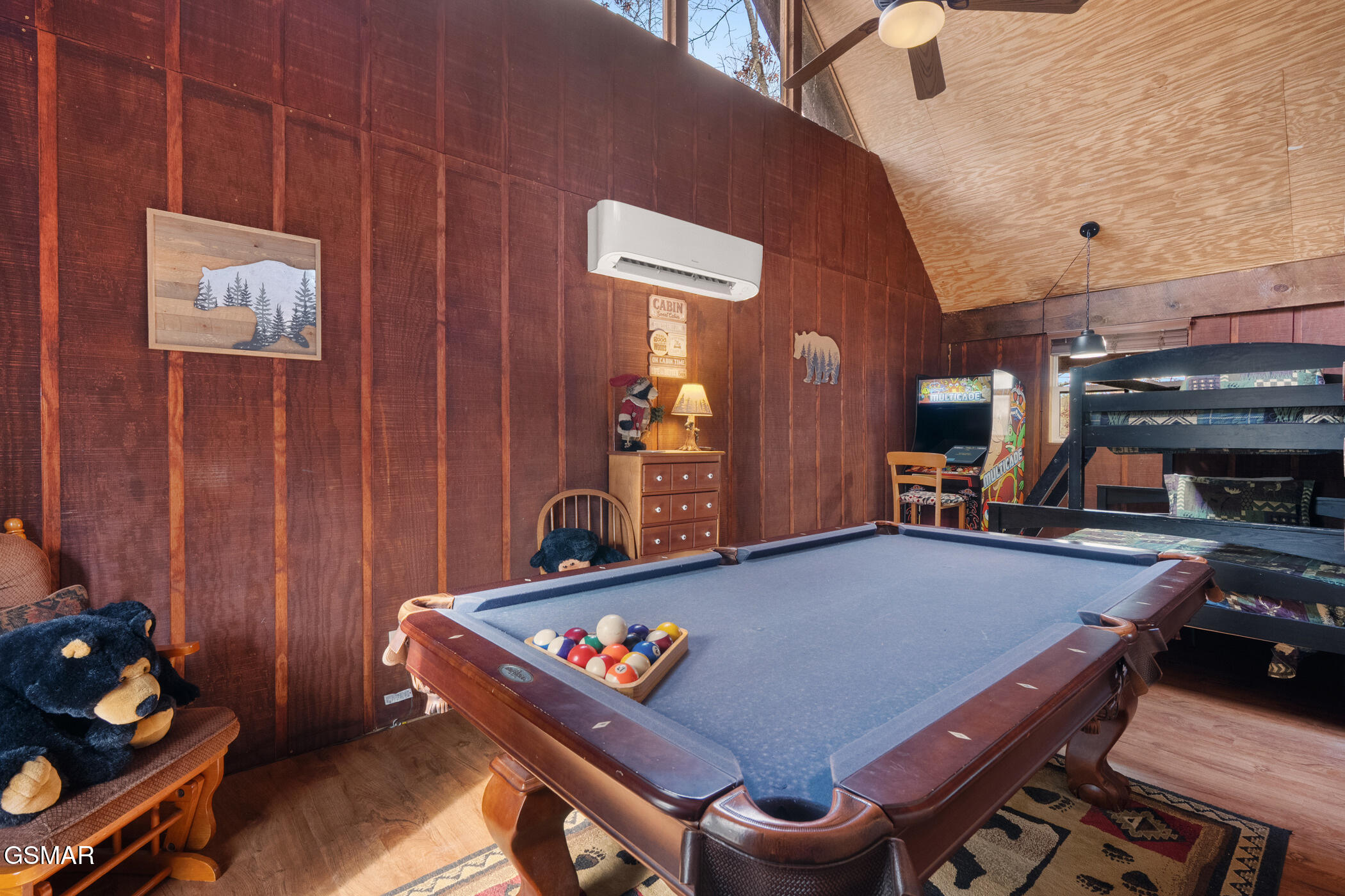 1518 Ridgecrest Drive Sevierville TN 37876