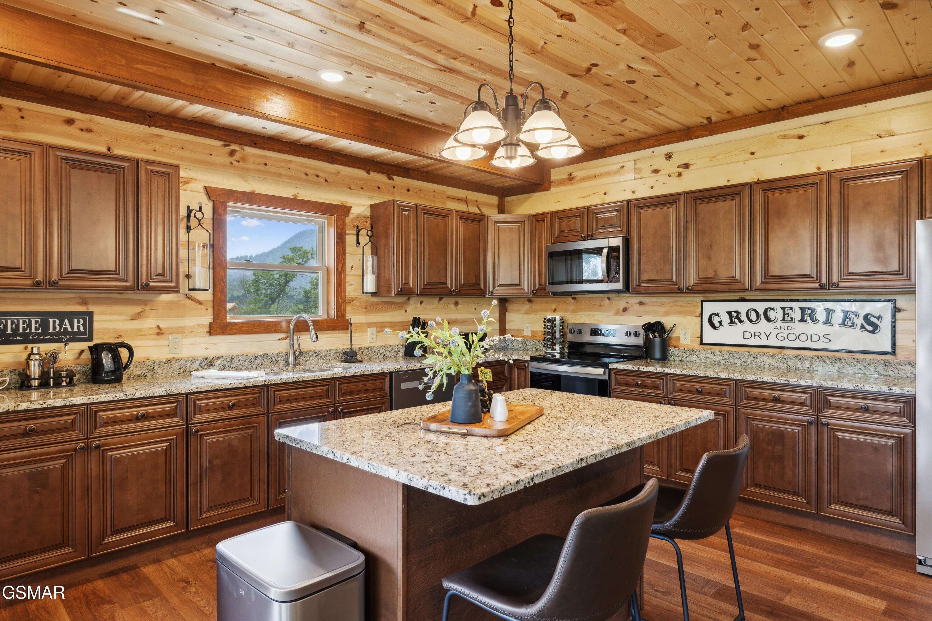 782 Bethlehem Way Sevierville TN 37876