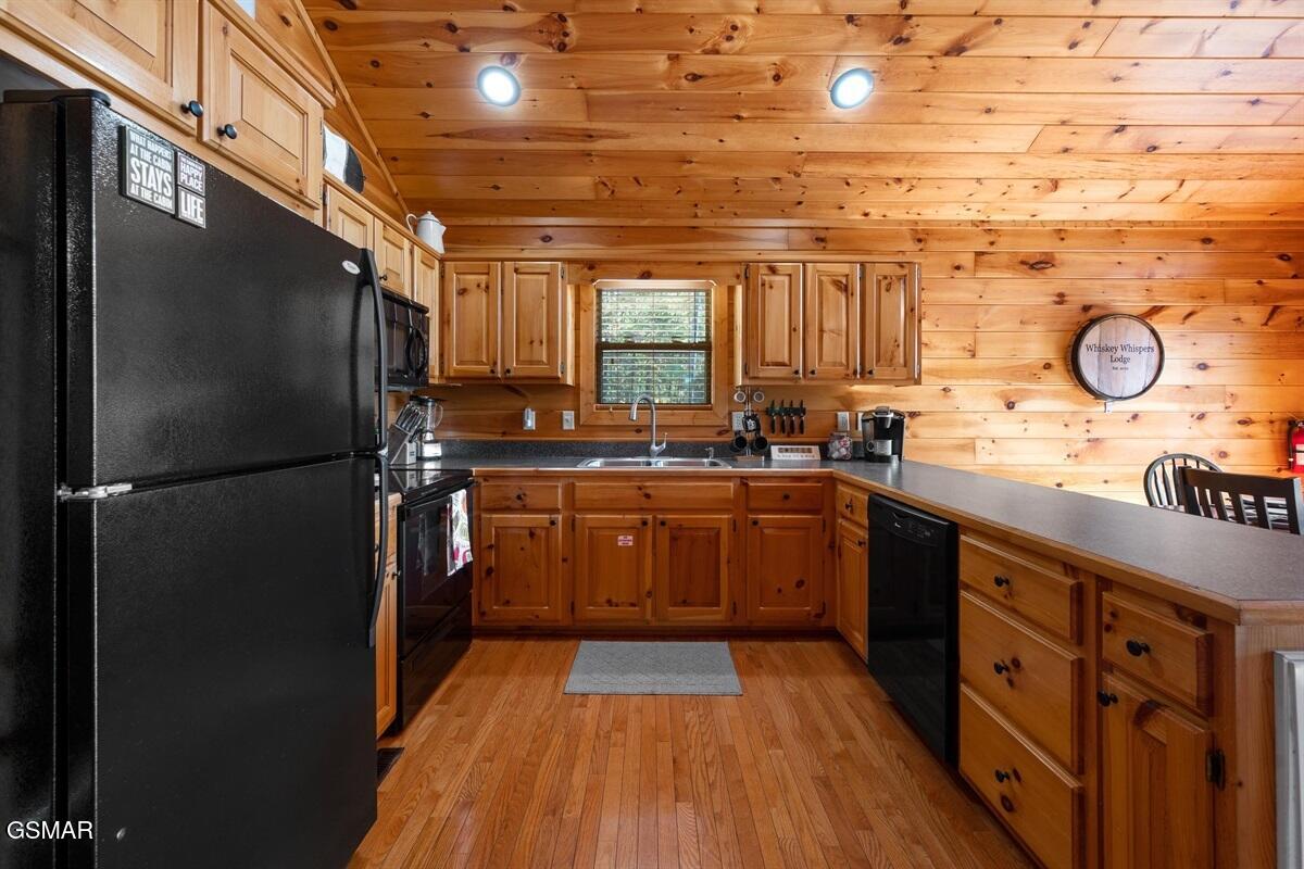 4235 Round Top Way Sevierville TN 37862