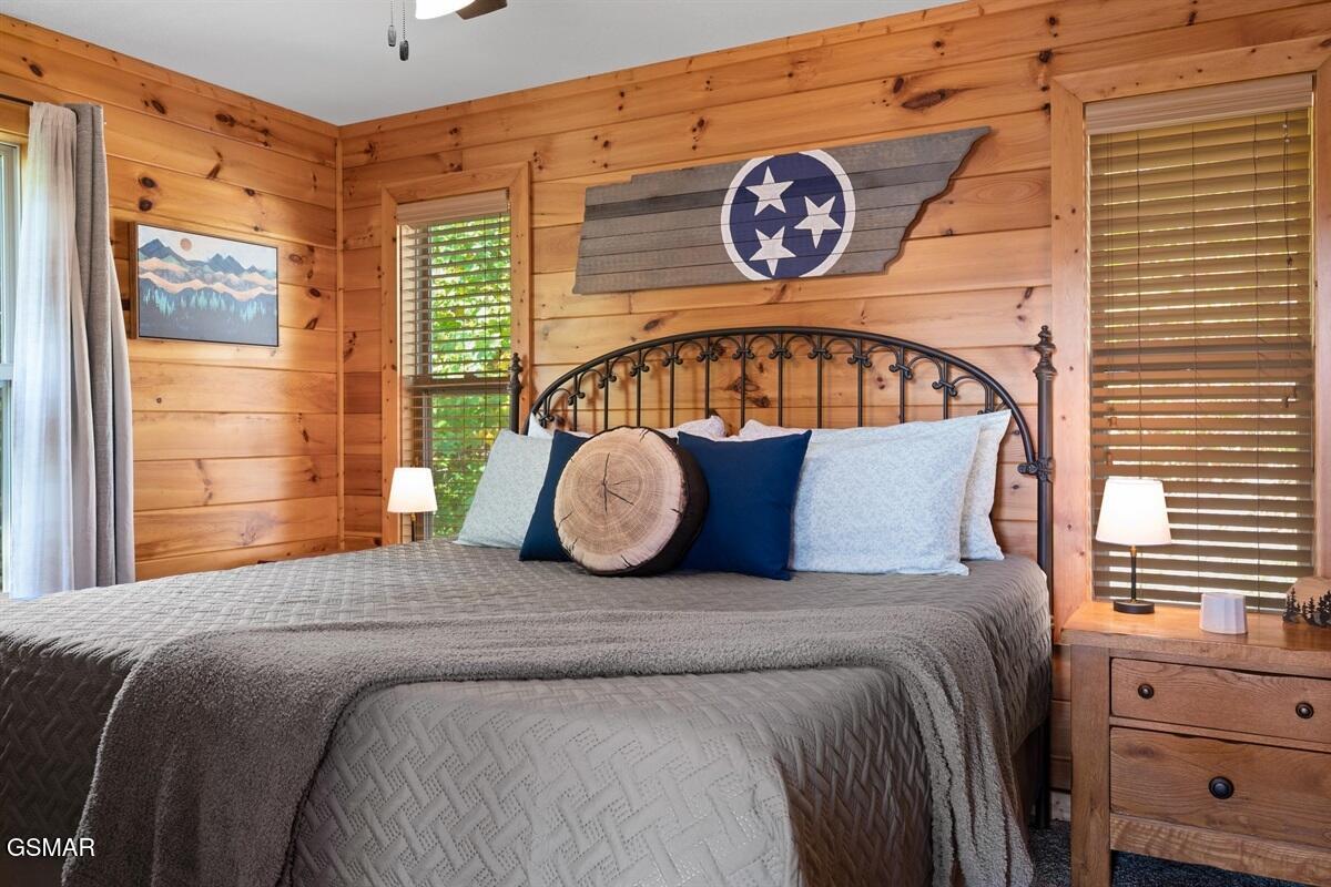 4235 Round Top Way Sevierville TN 37862