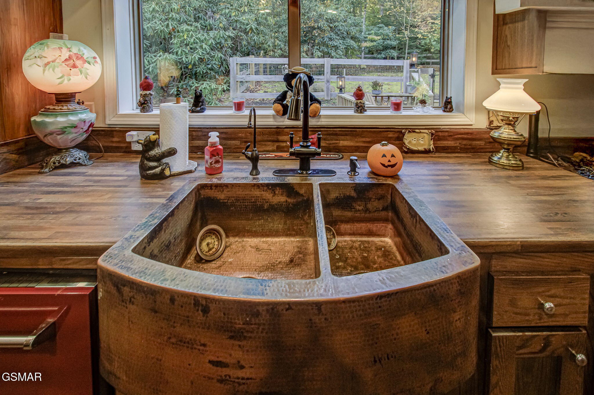 3950 Forest Trail Drive Sevierville TN 37876