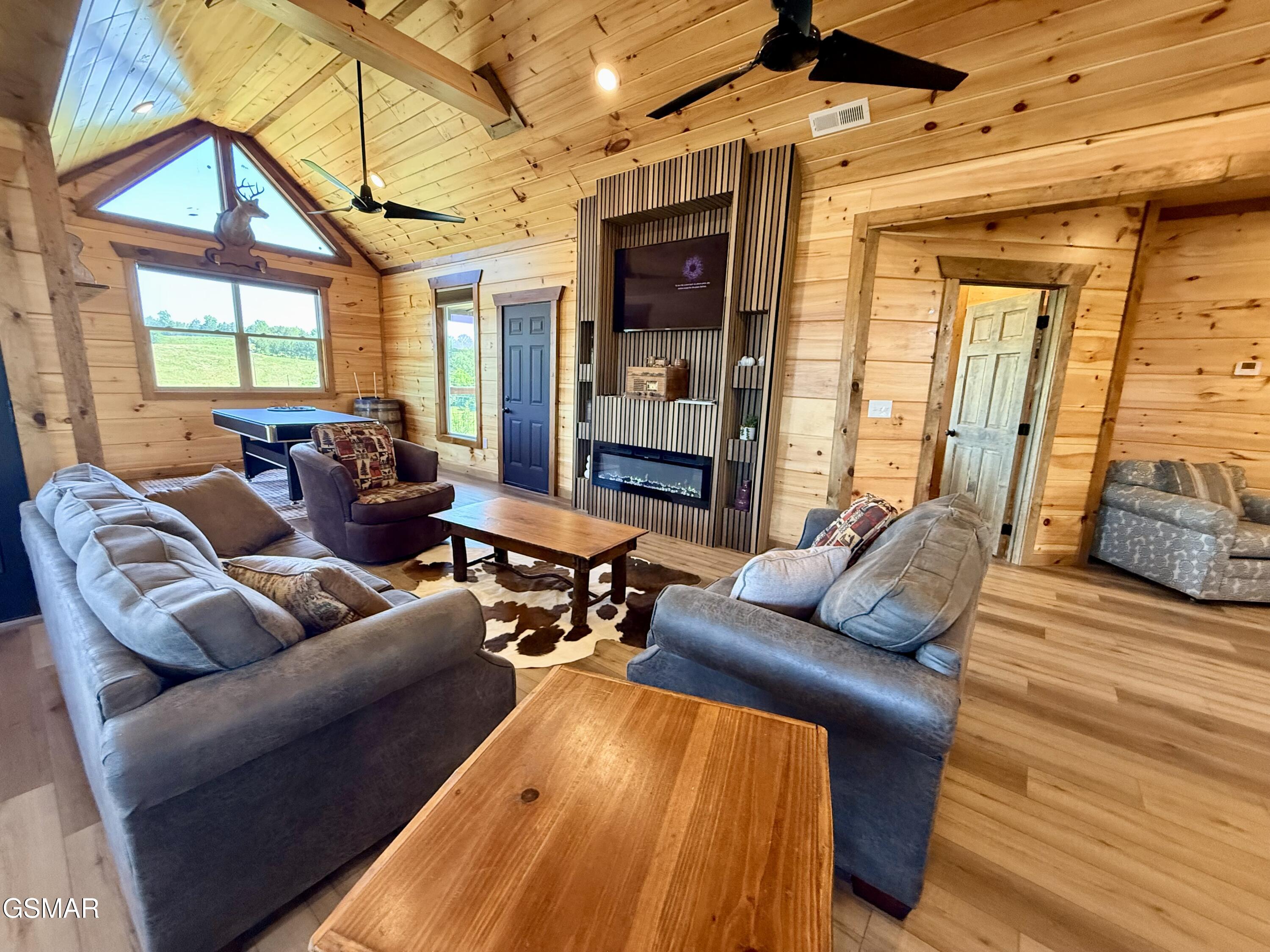 1124 Sanctuary Shores Way Sevierville TN 37876