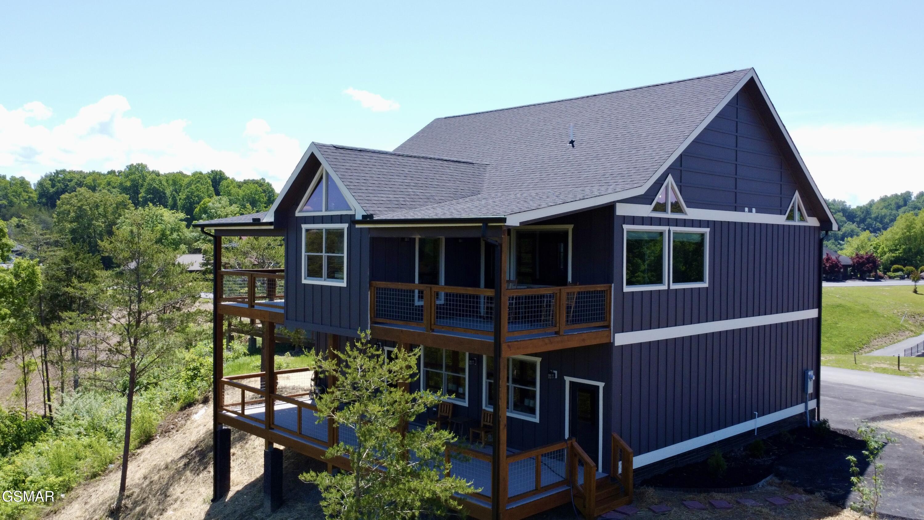 1124 Sanctuary Shores Way Sevierville TN 37876