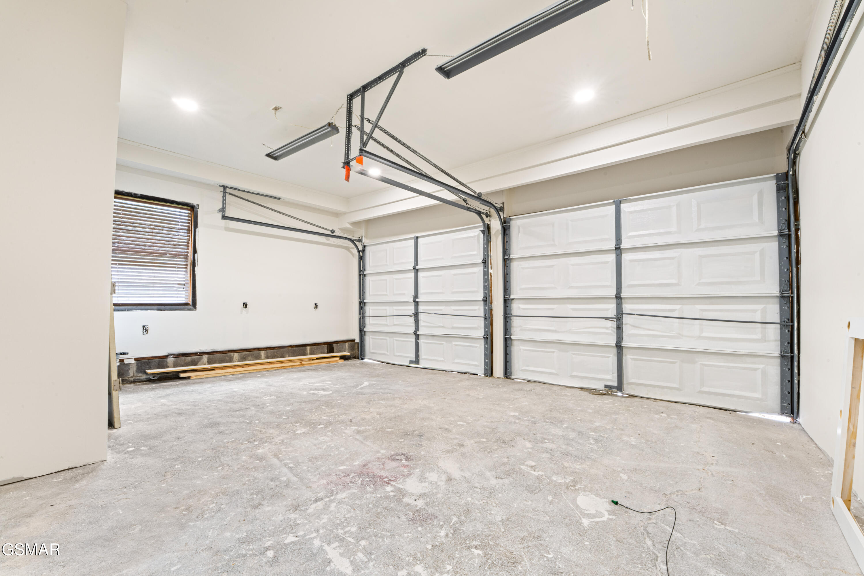 1025 Scarlet Road Newport TN 37821