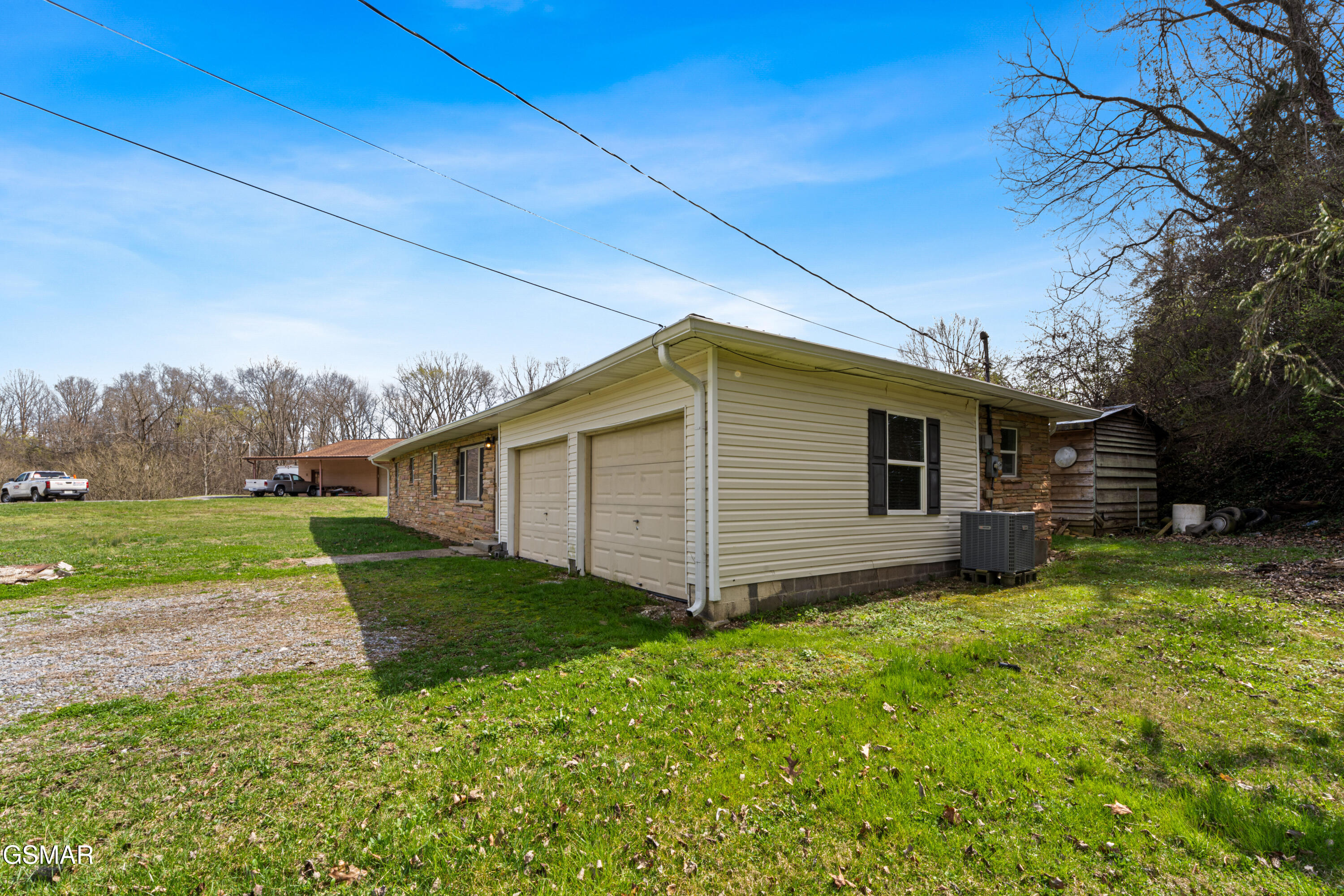 1025 Scarlet Road Newport TN 37821