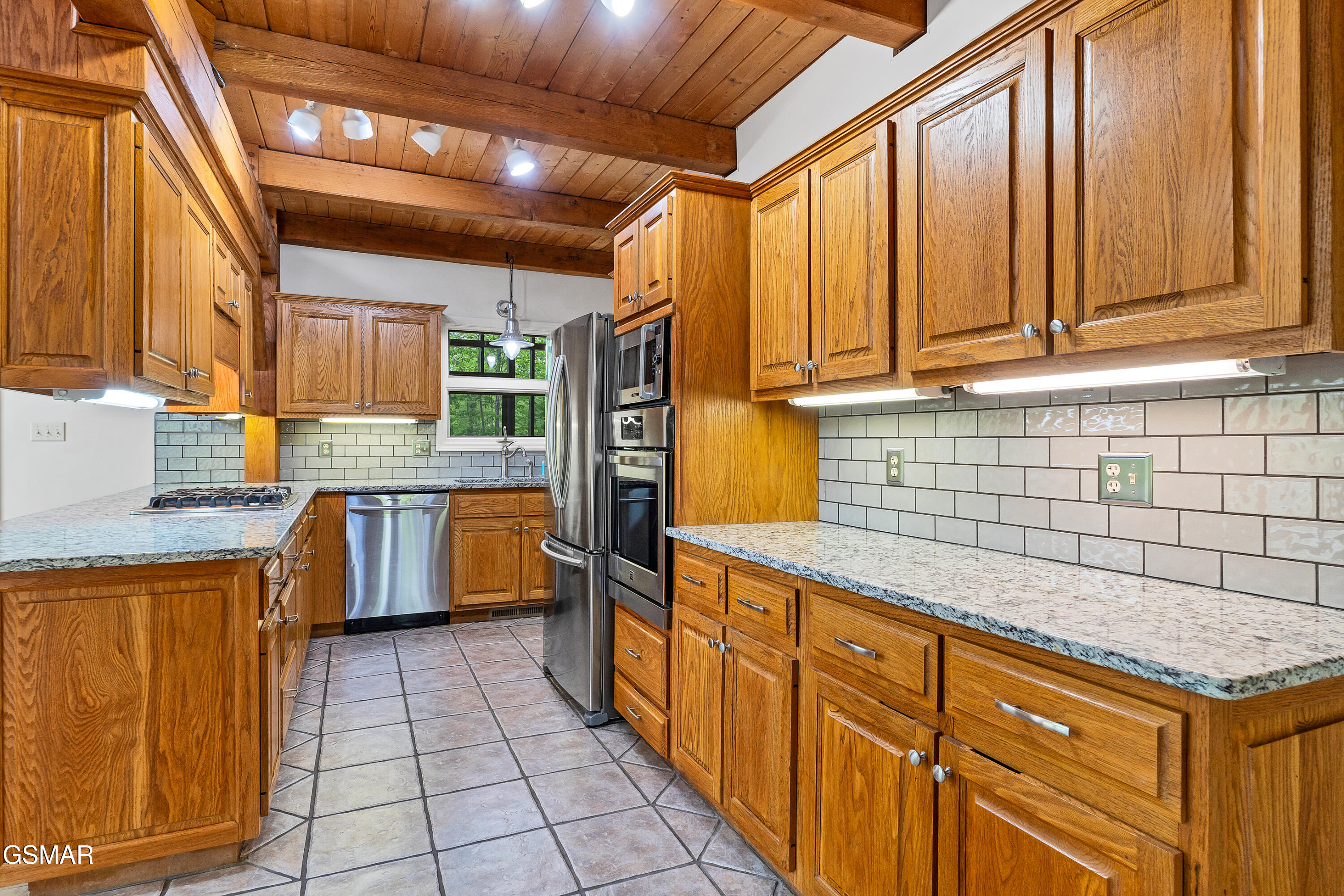 2210 Turkey Roost Road Walland TN 37886