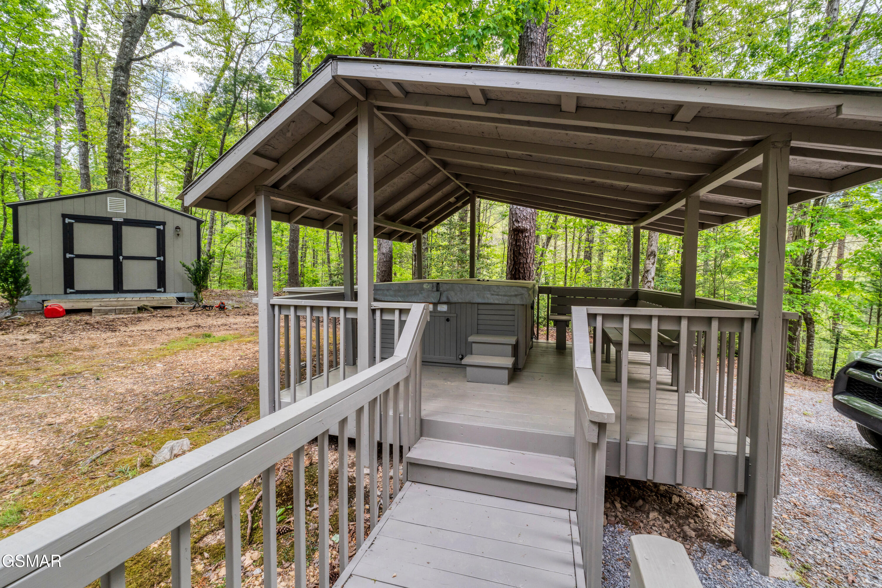 2210 Turkey Roost Road Walland TN 37886