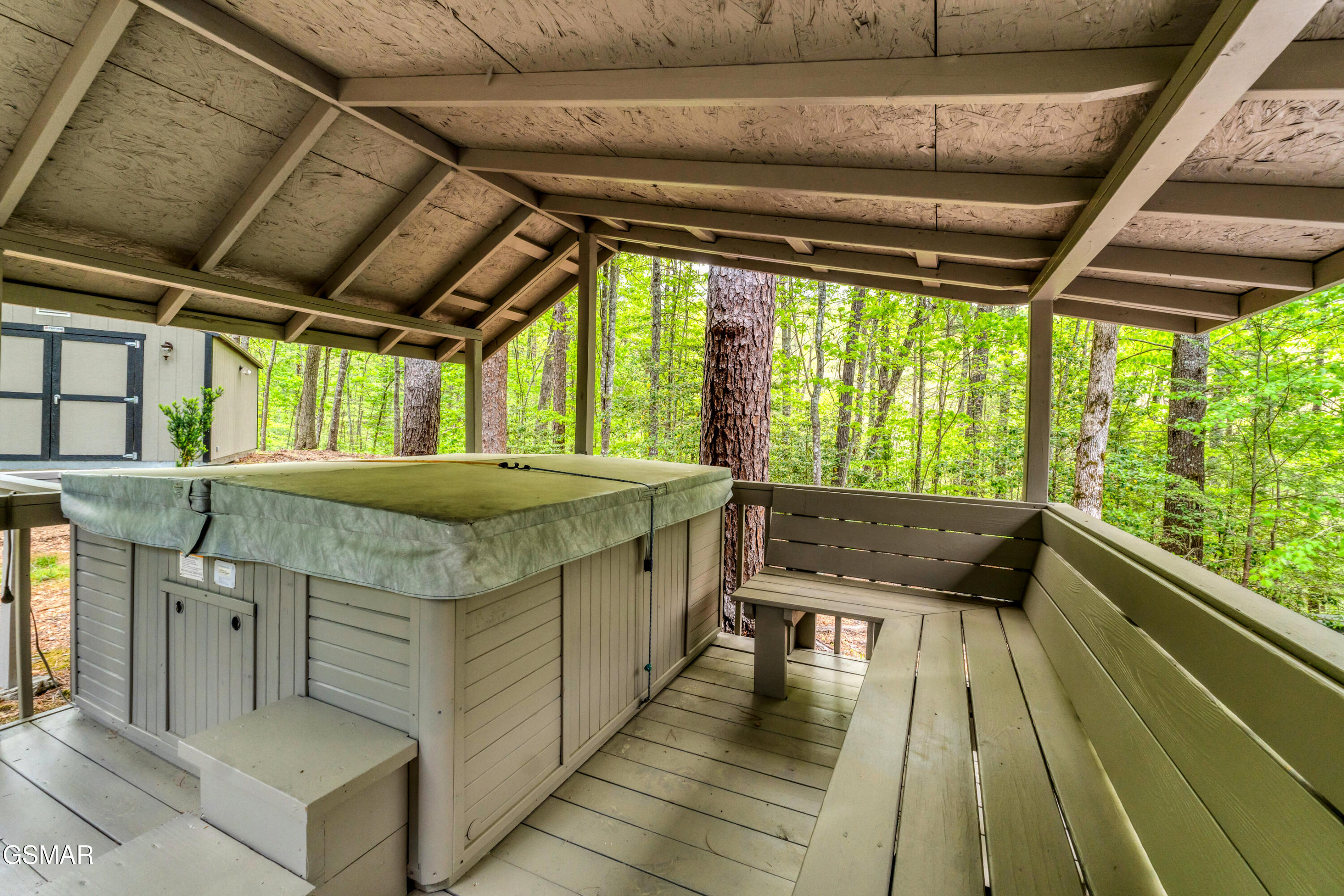 2210 Turkey Roost Road Walland TN 37886