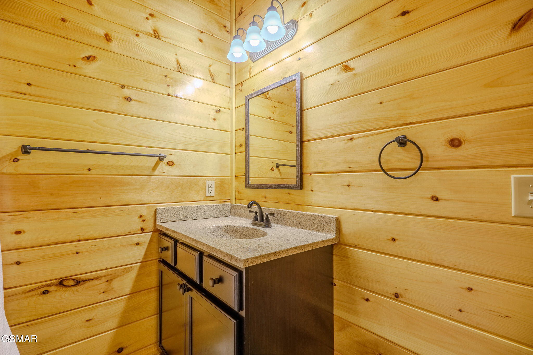 3850 Twilight Way Pigeon Forge TN 37862