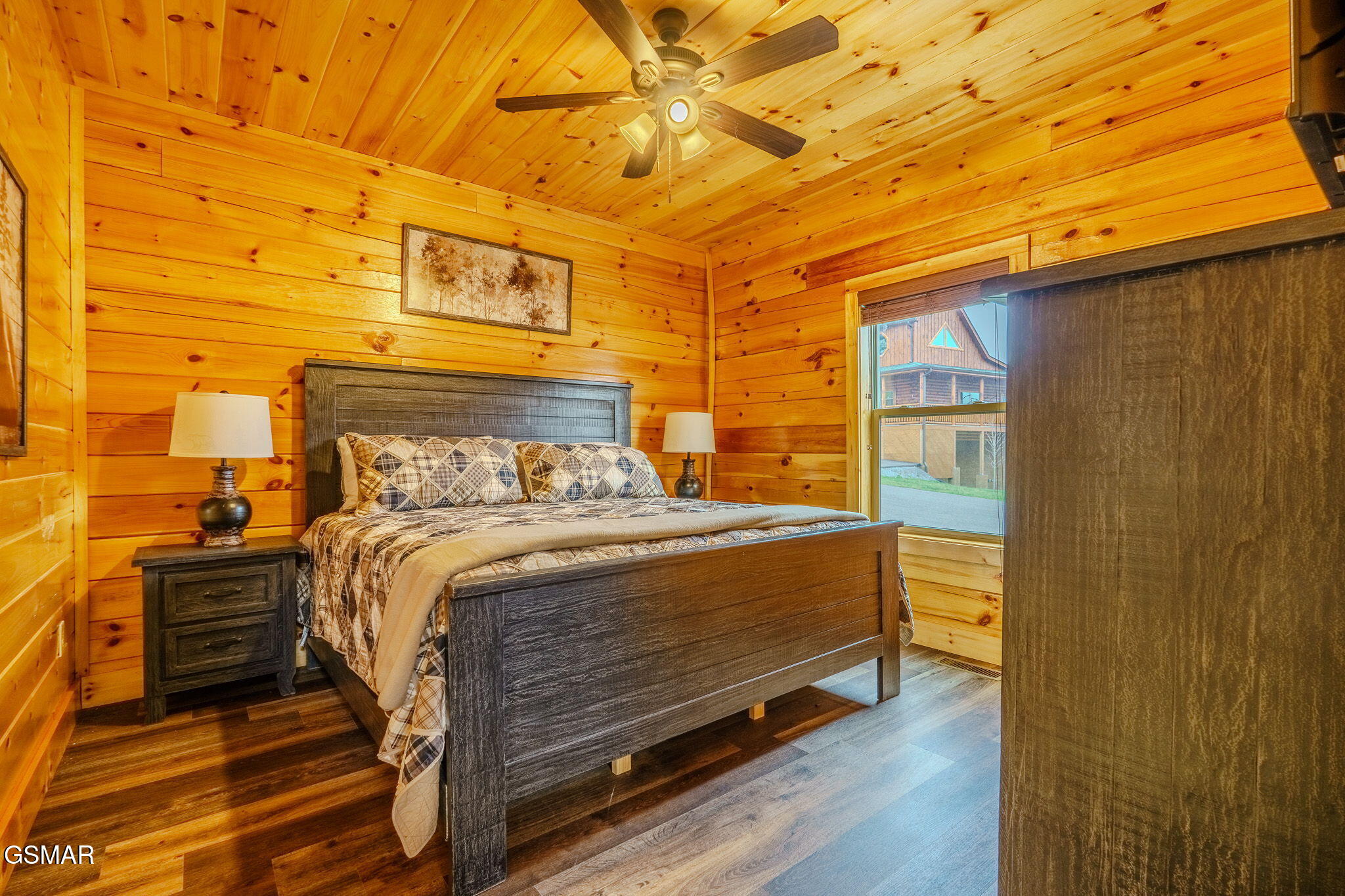 3850 Twilight Way Pigeon Forge TN 37862