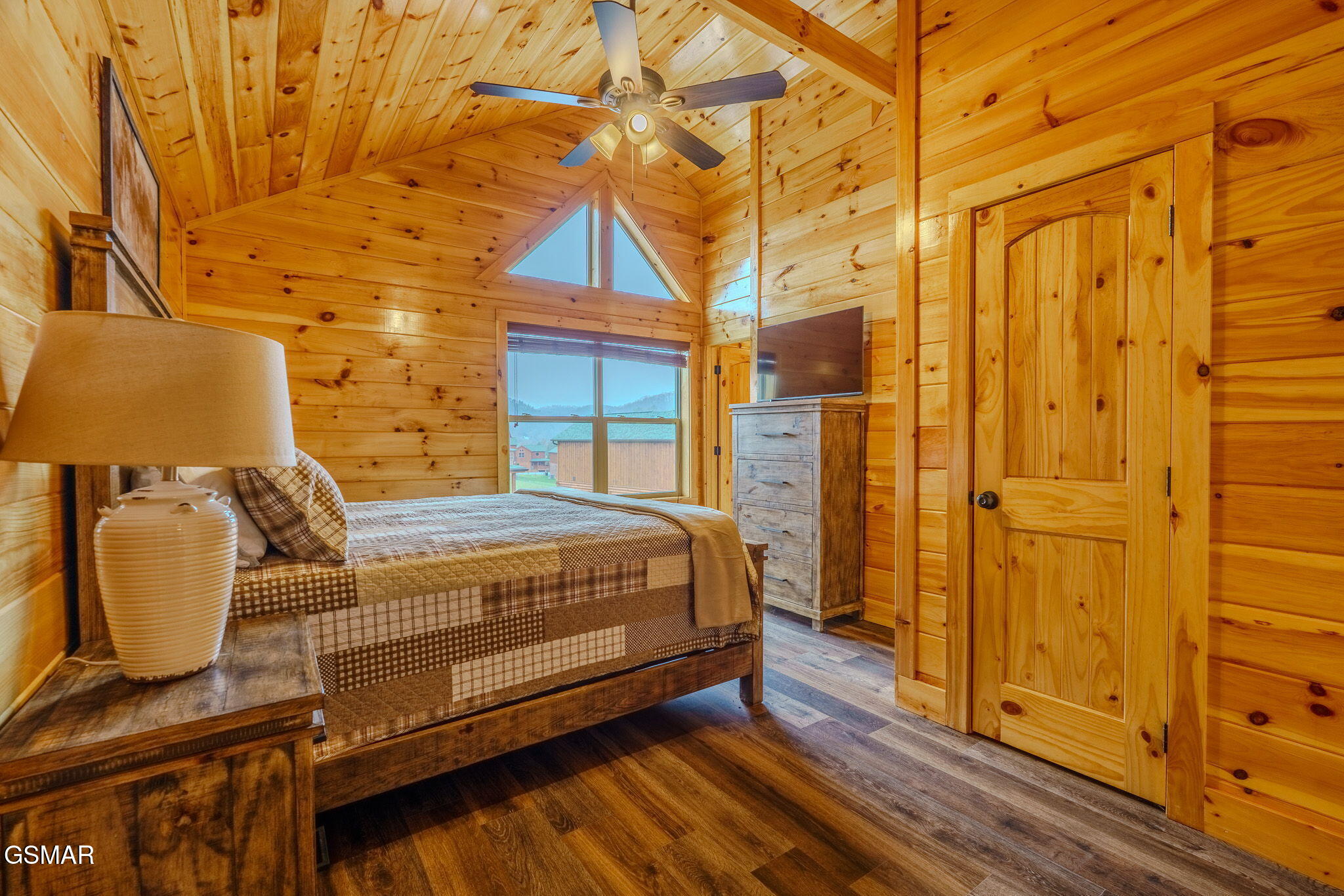 3850 Twilight Way Pigeon Forge TN 37862