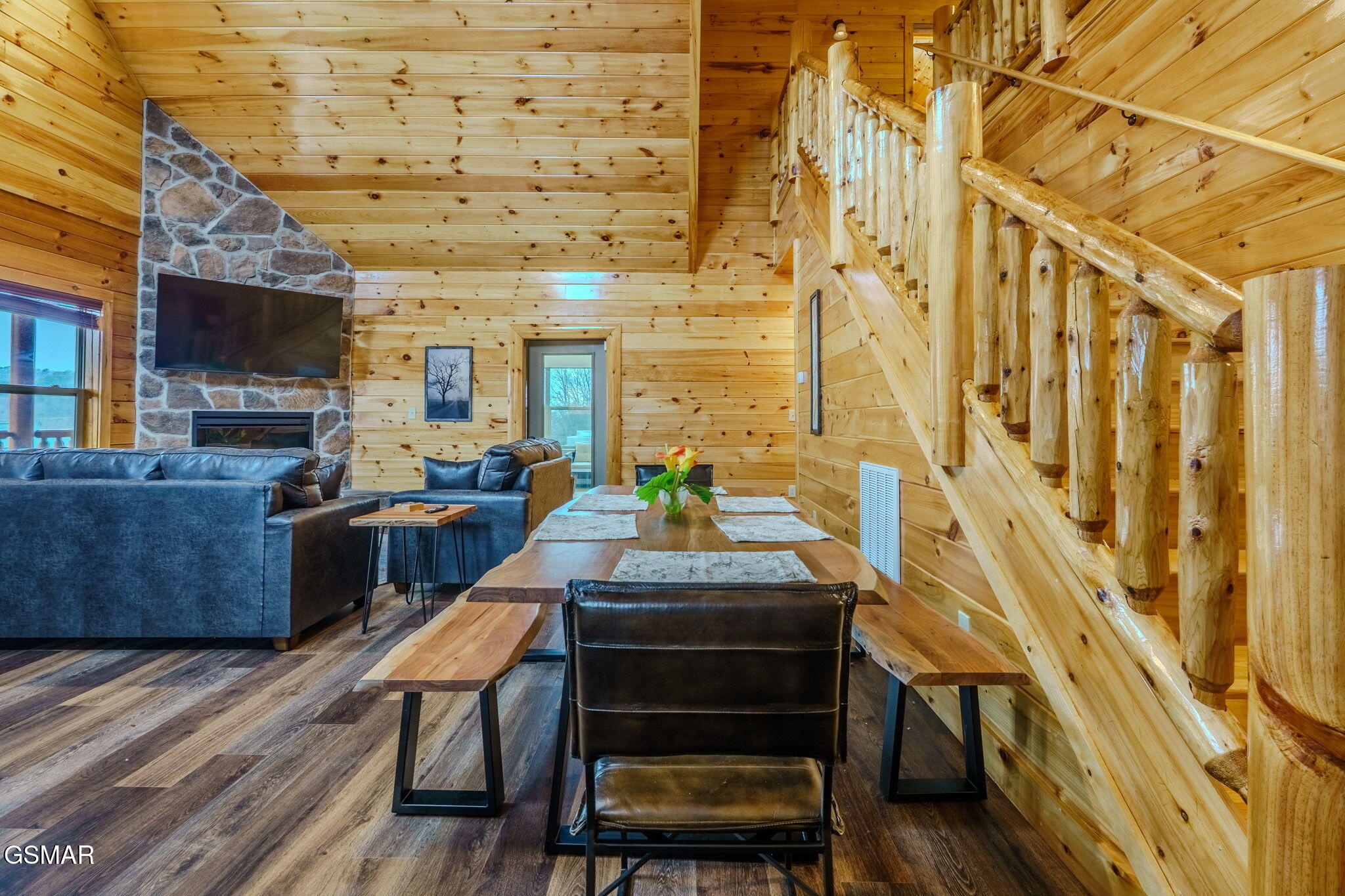 3850 Twilight Way Pigeon Forge TN 37862