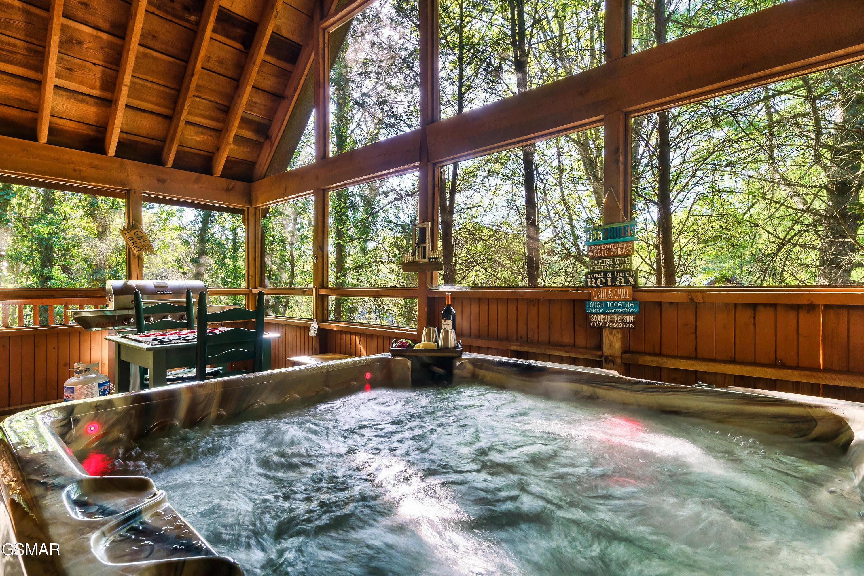 2306 Bonnie Lane Sevierville TN 37876