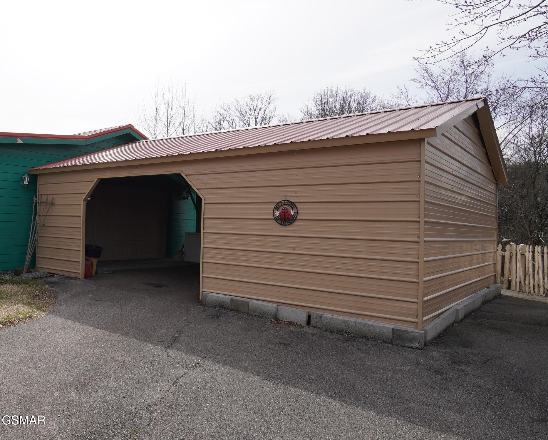 1070 Farm Road Newport TN 37821