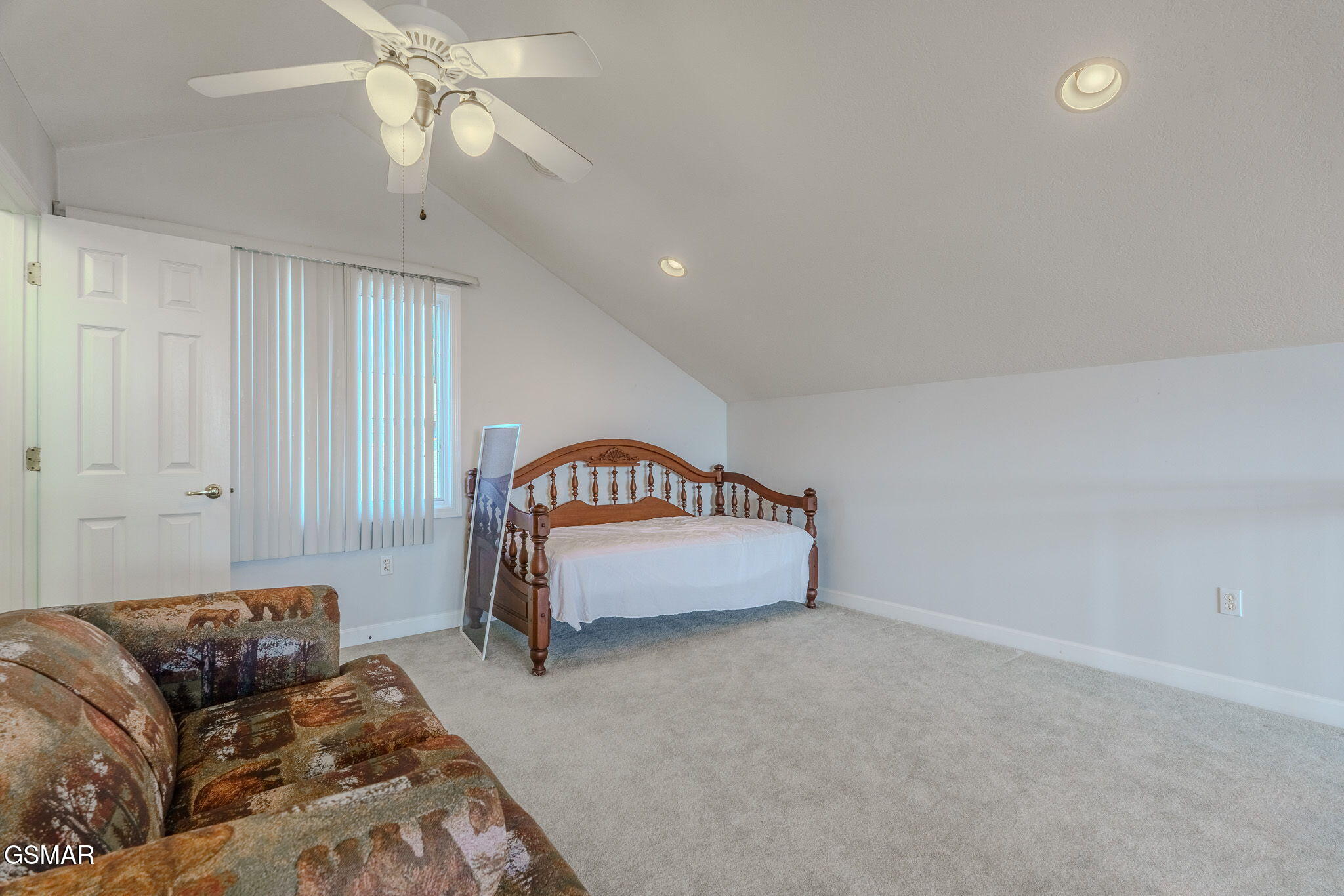 2723 Madison Ridge Sevierville TN 37876