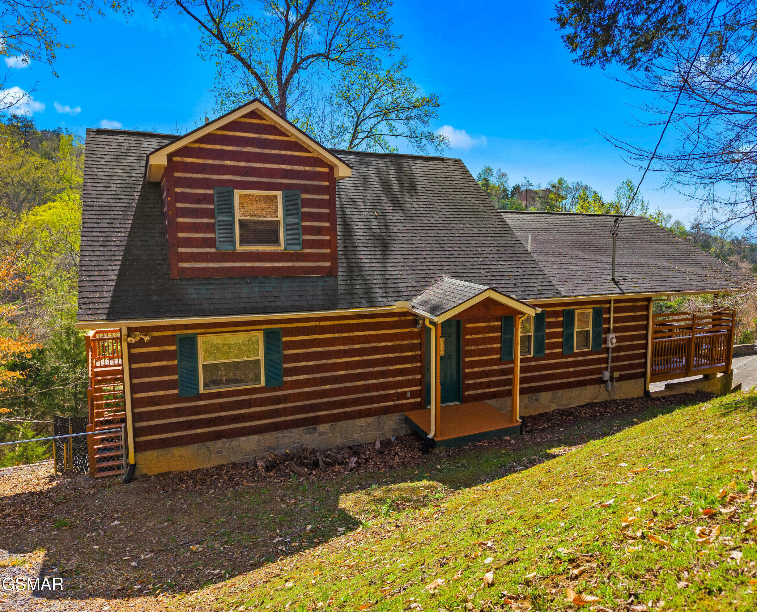 429 Filet Lane Dandridge TN 37725