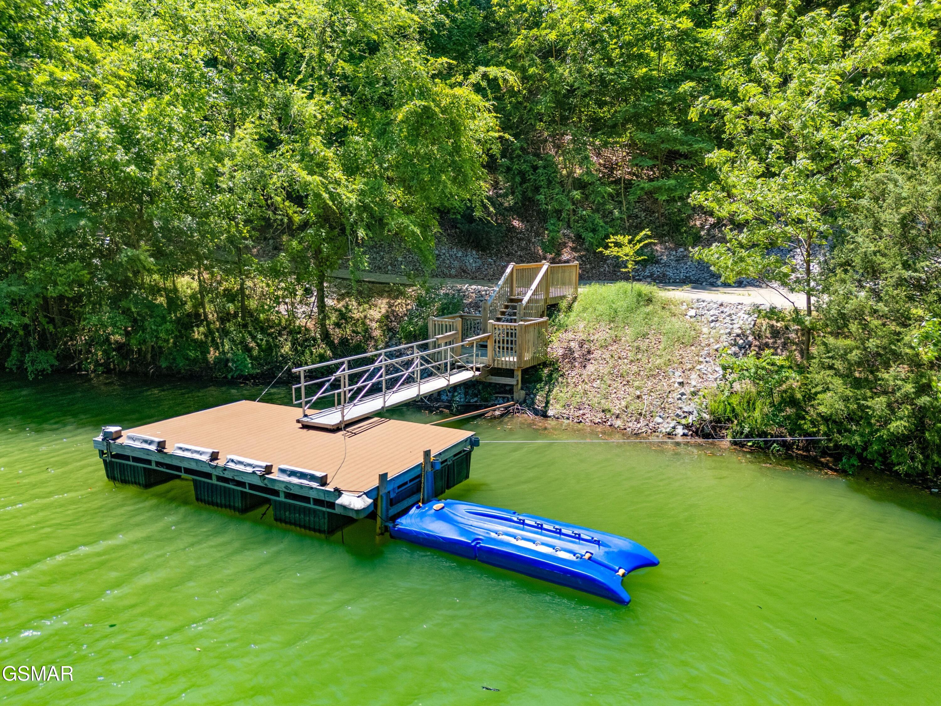 429 Filet Lane Dandridge TN 37725