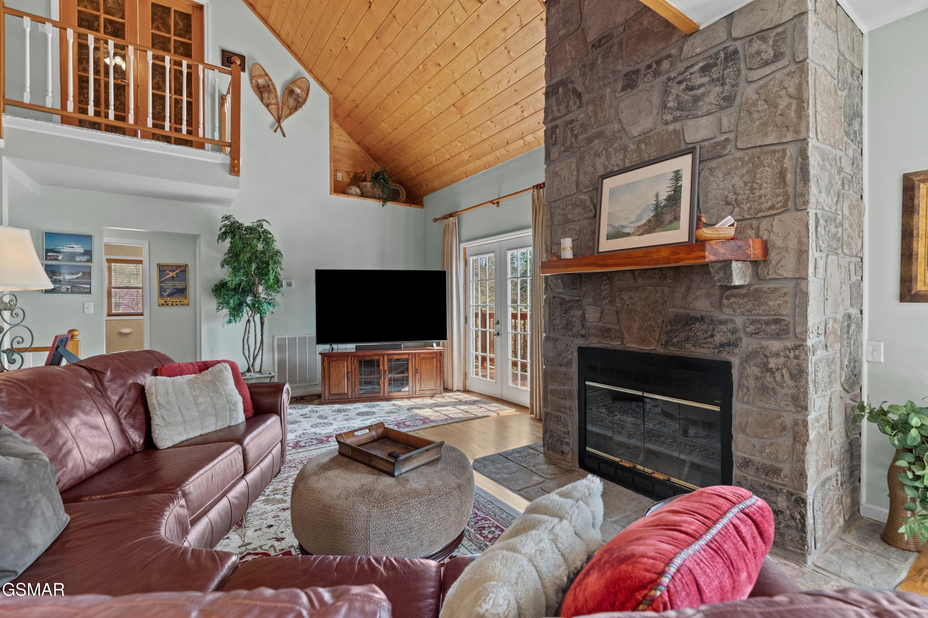 429 Filet Lane Dandridge TN 37725