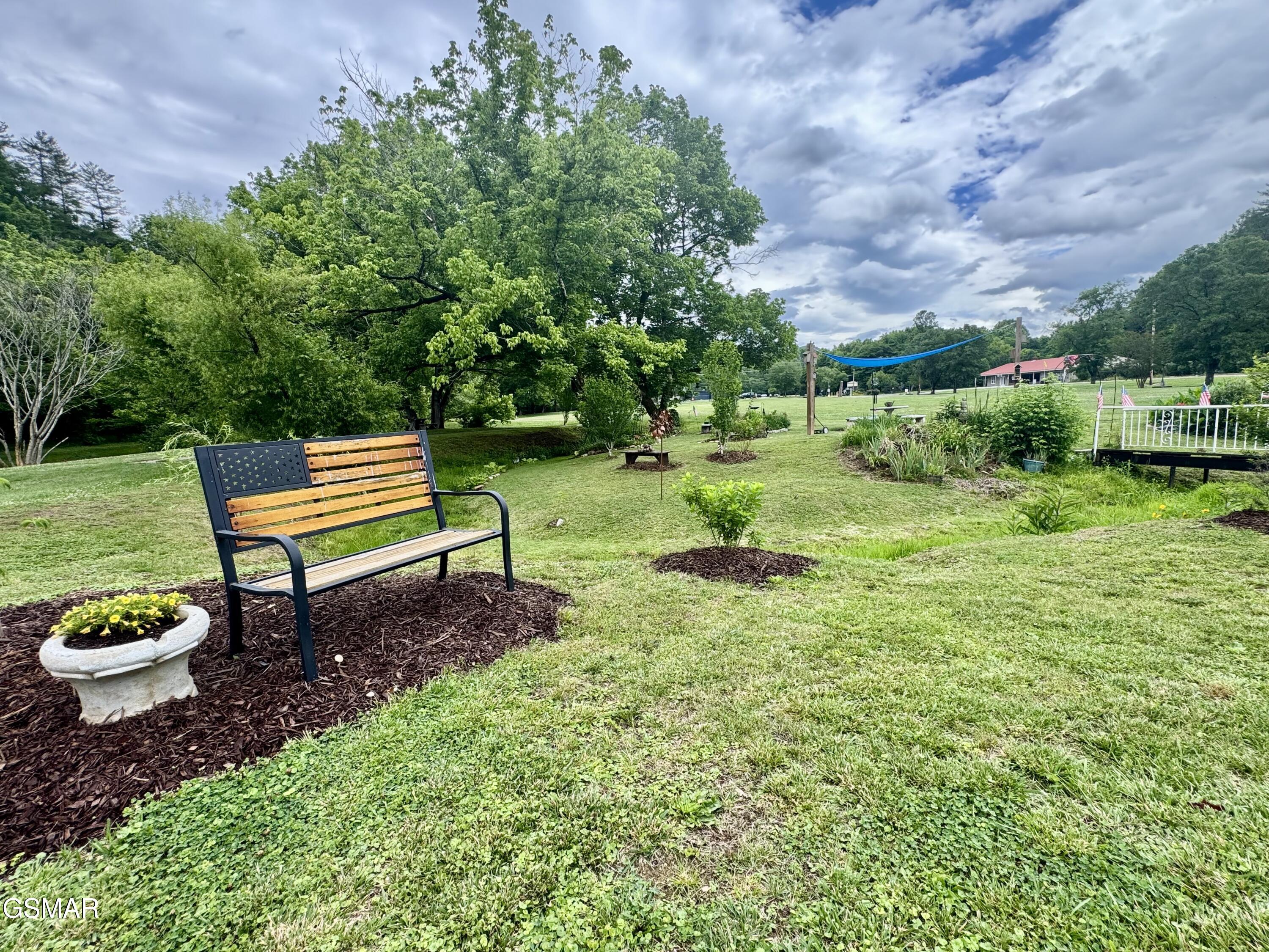 401 Mountain Thrush Drive Townsend TN 37882