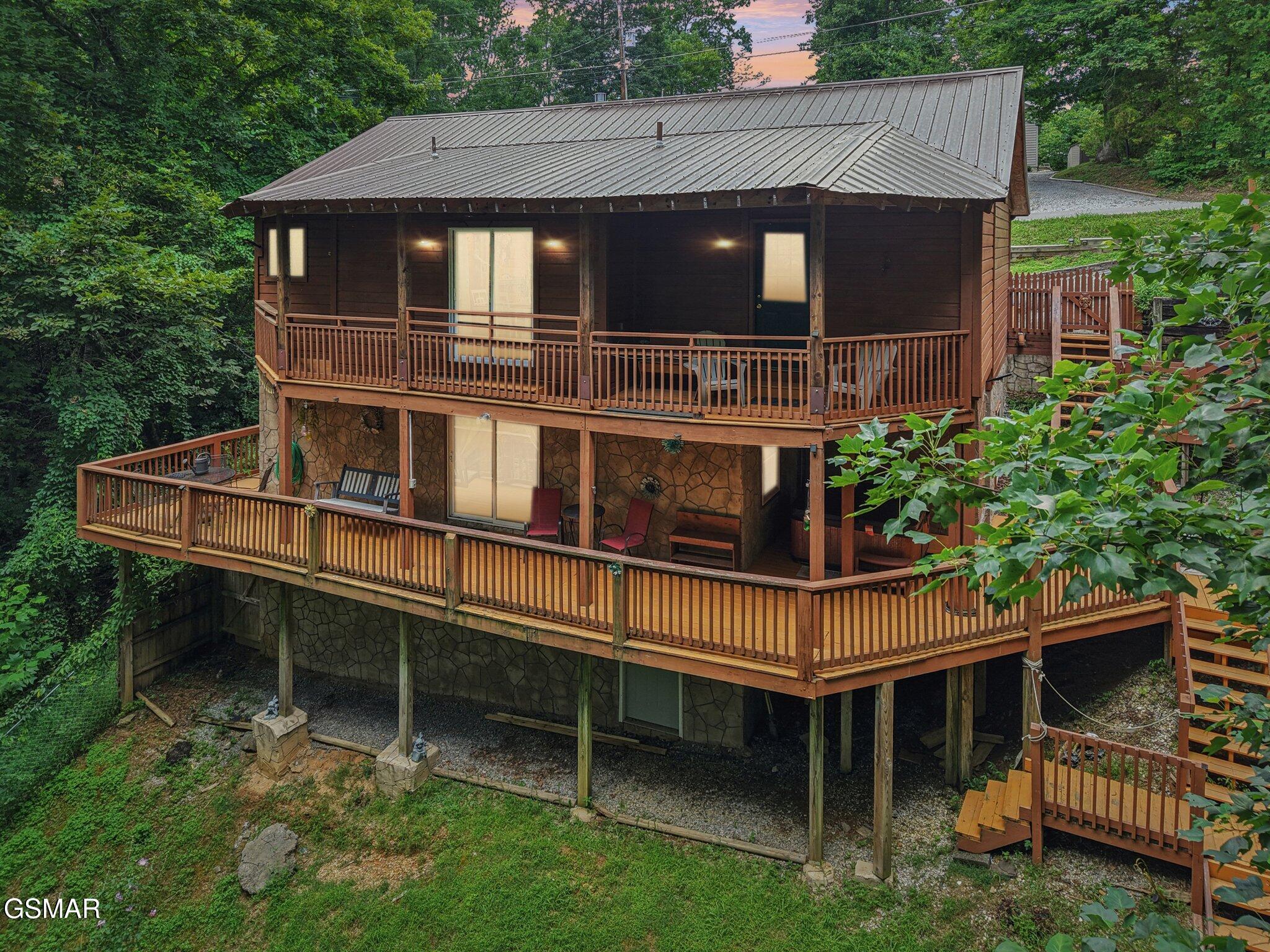 2746 Easy Street Sevierville TN 37862
