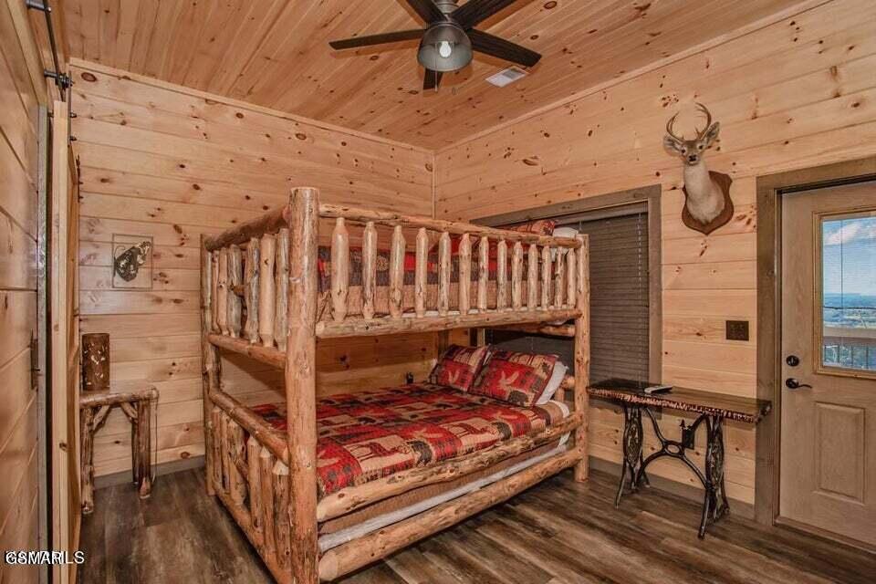 1860 Billard Way Sevierville TN 37876