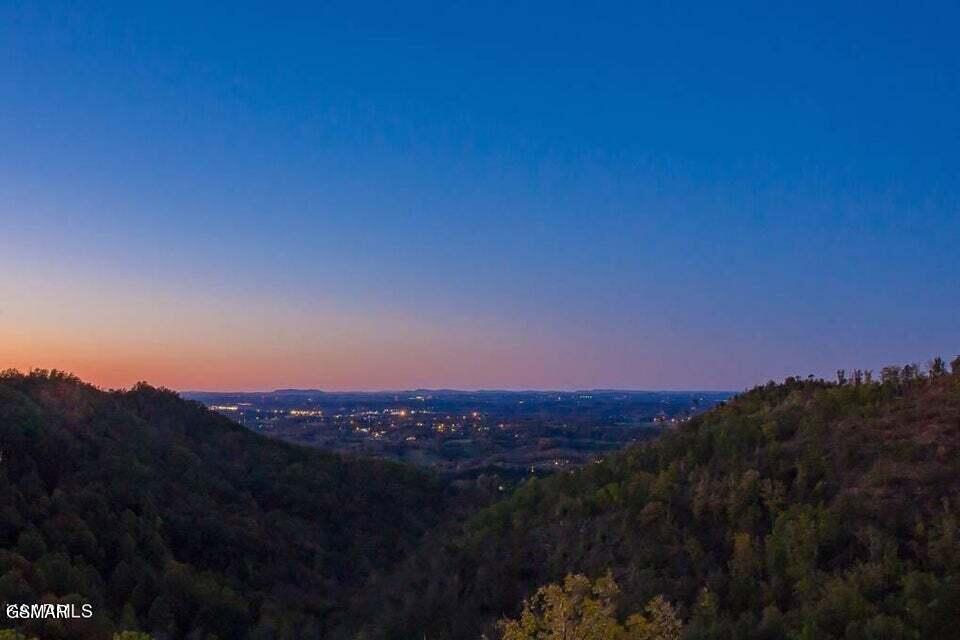 1860 Billard Way Sevierville TN 37876